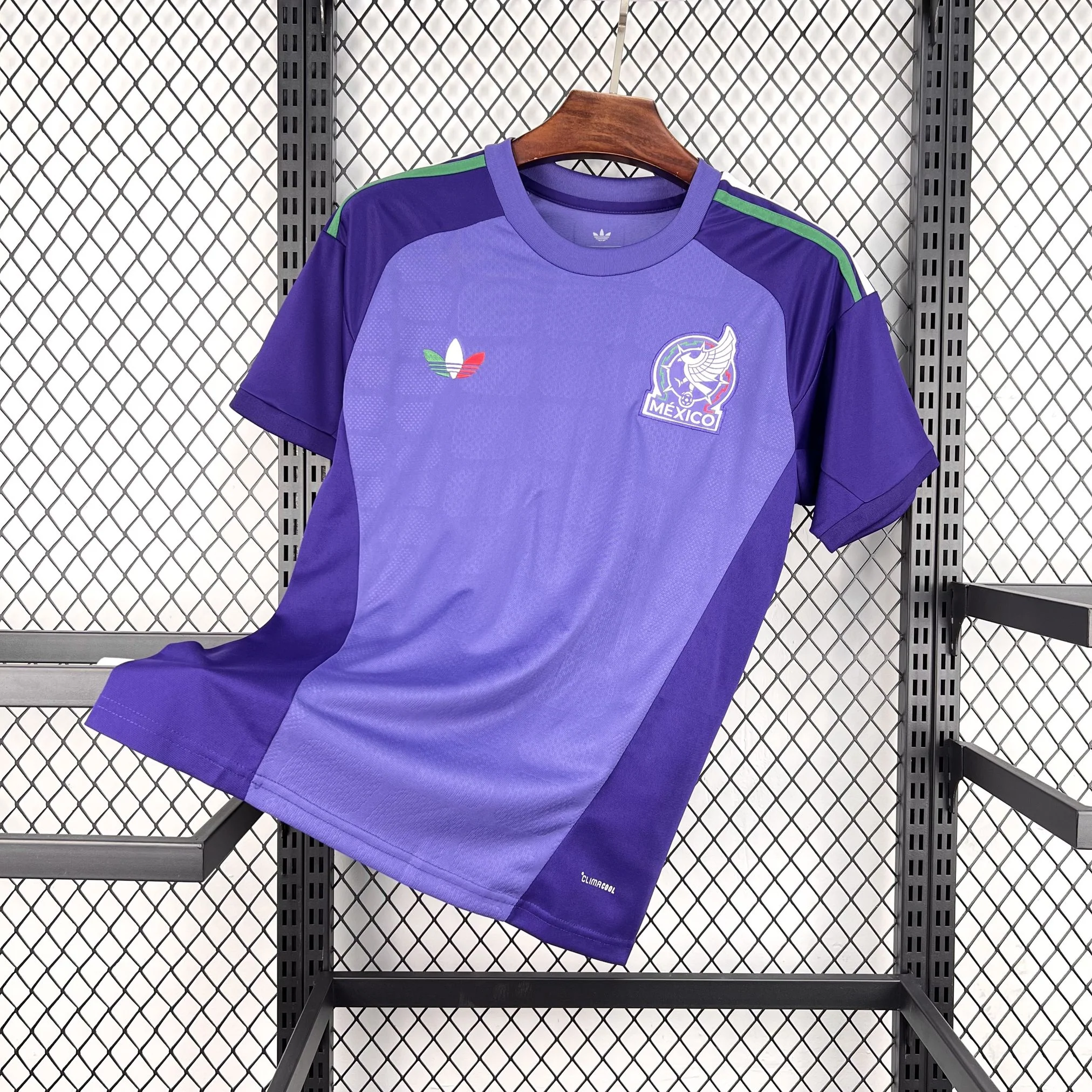 Mexico 2026 goalkeeper jersey listing photograph