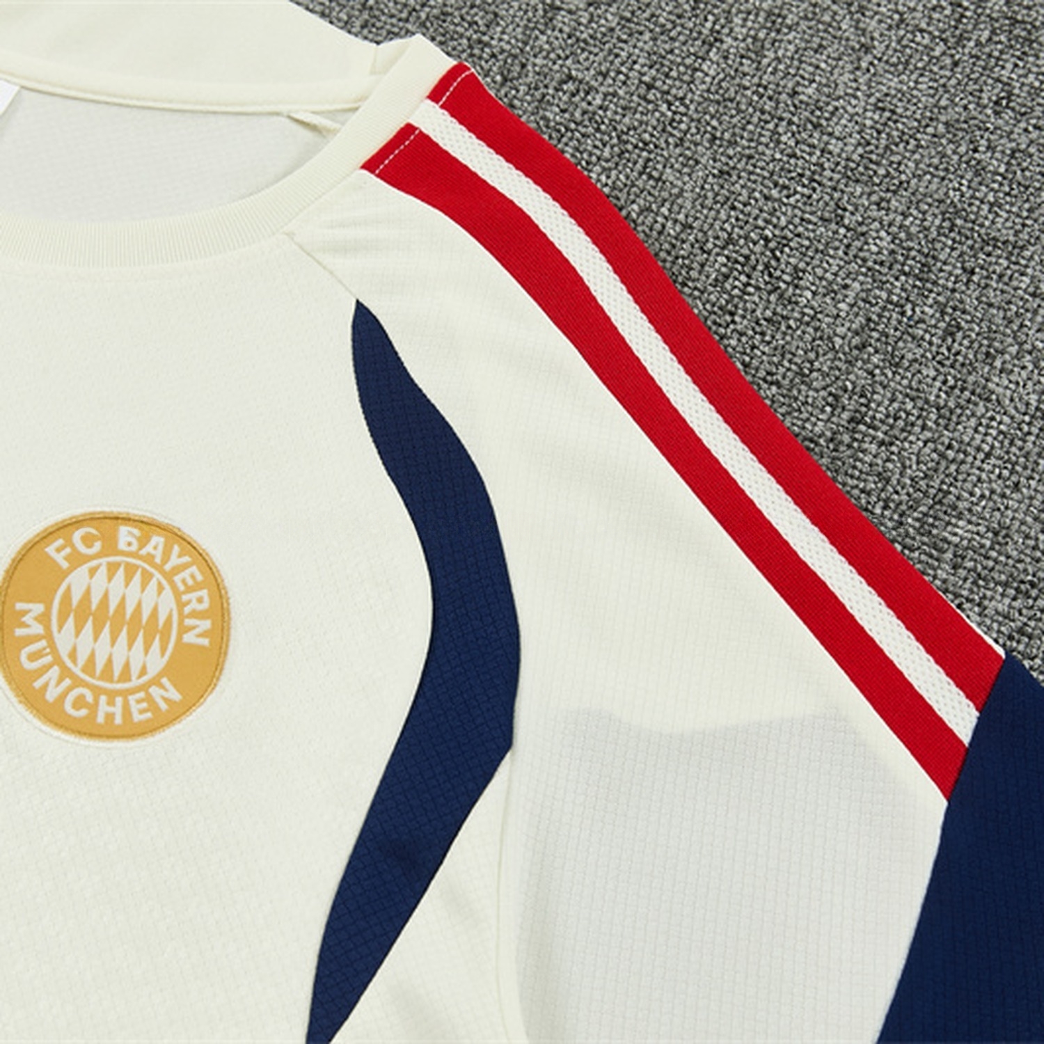 Bayern Munich 26-27 Short-Sleeve Training Set - Cream Top & Deep Blue Shorts - UnitedFutballJersey