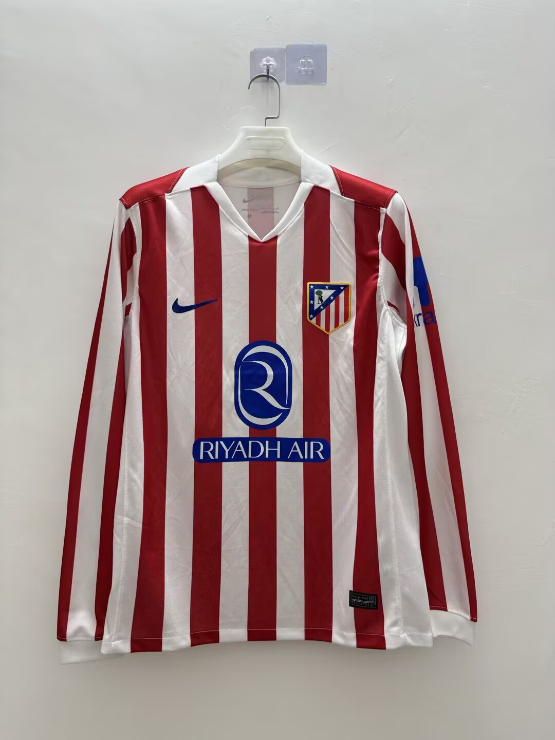 2025/2026 Long Sleeve Atletico Madrid Home Football Jersey 1:1 Thai Quality
