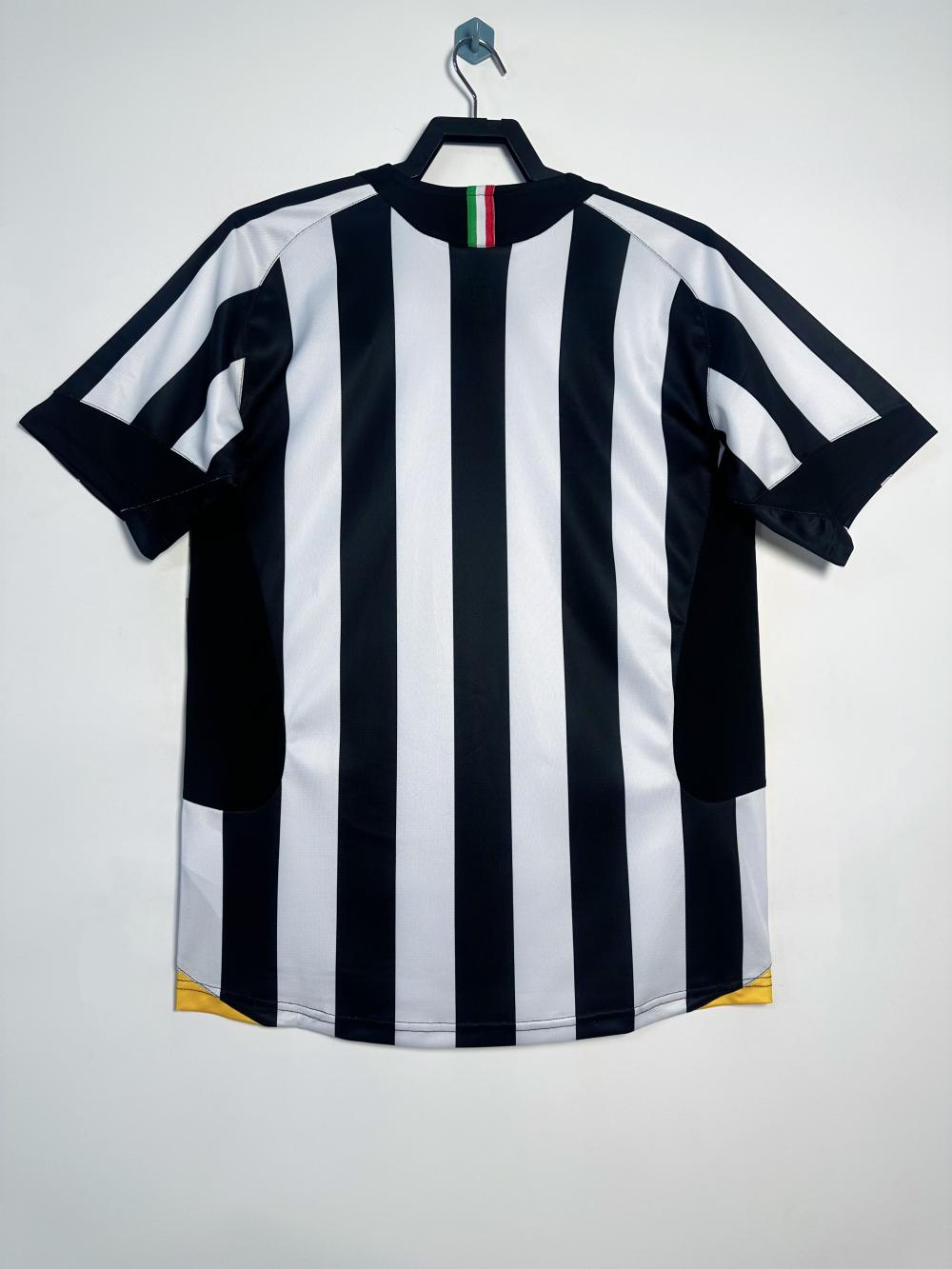 2005/2006 Retro Juventus Home Soccer Jersey 1:1 Thai Quality
