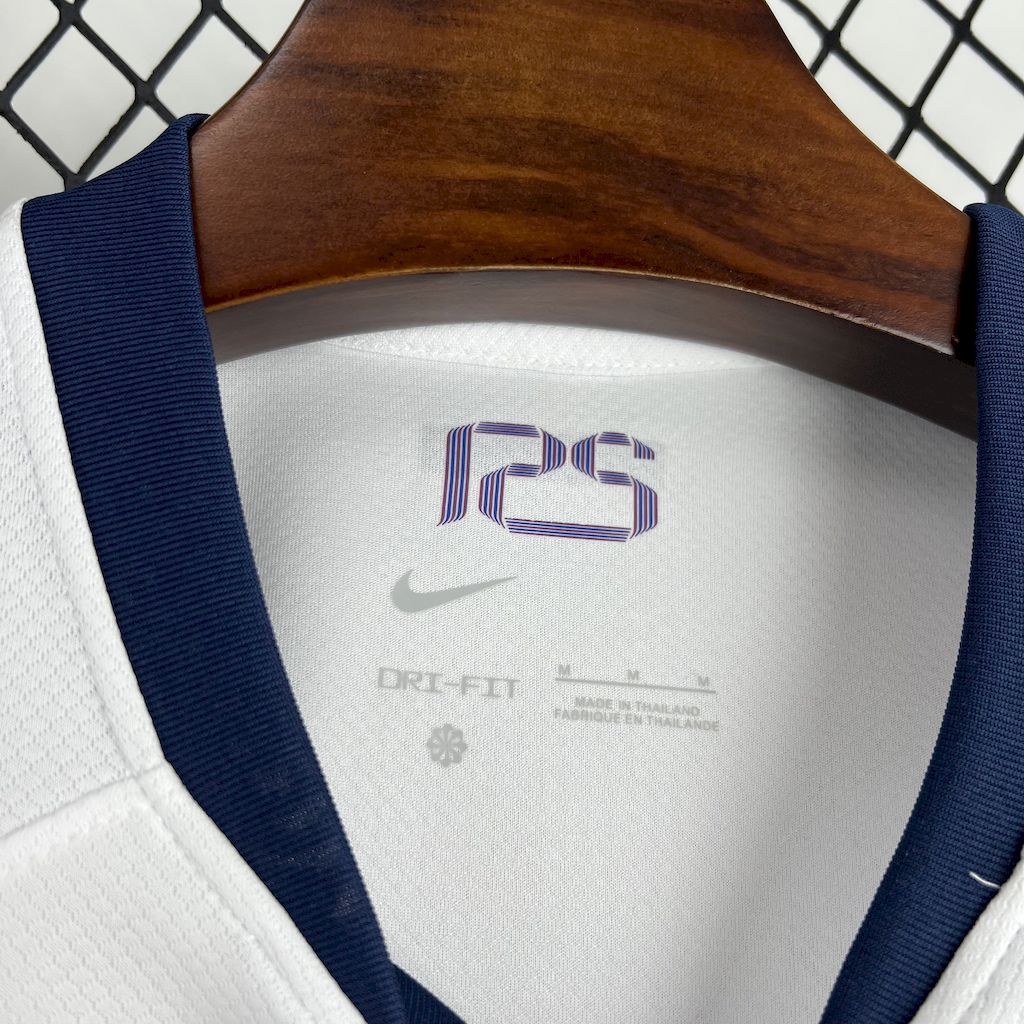 2025/2026 Barcelona Special Edition White Football Jersey 1:1 Thai Quality