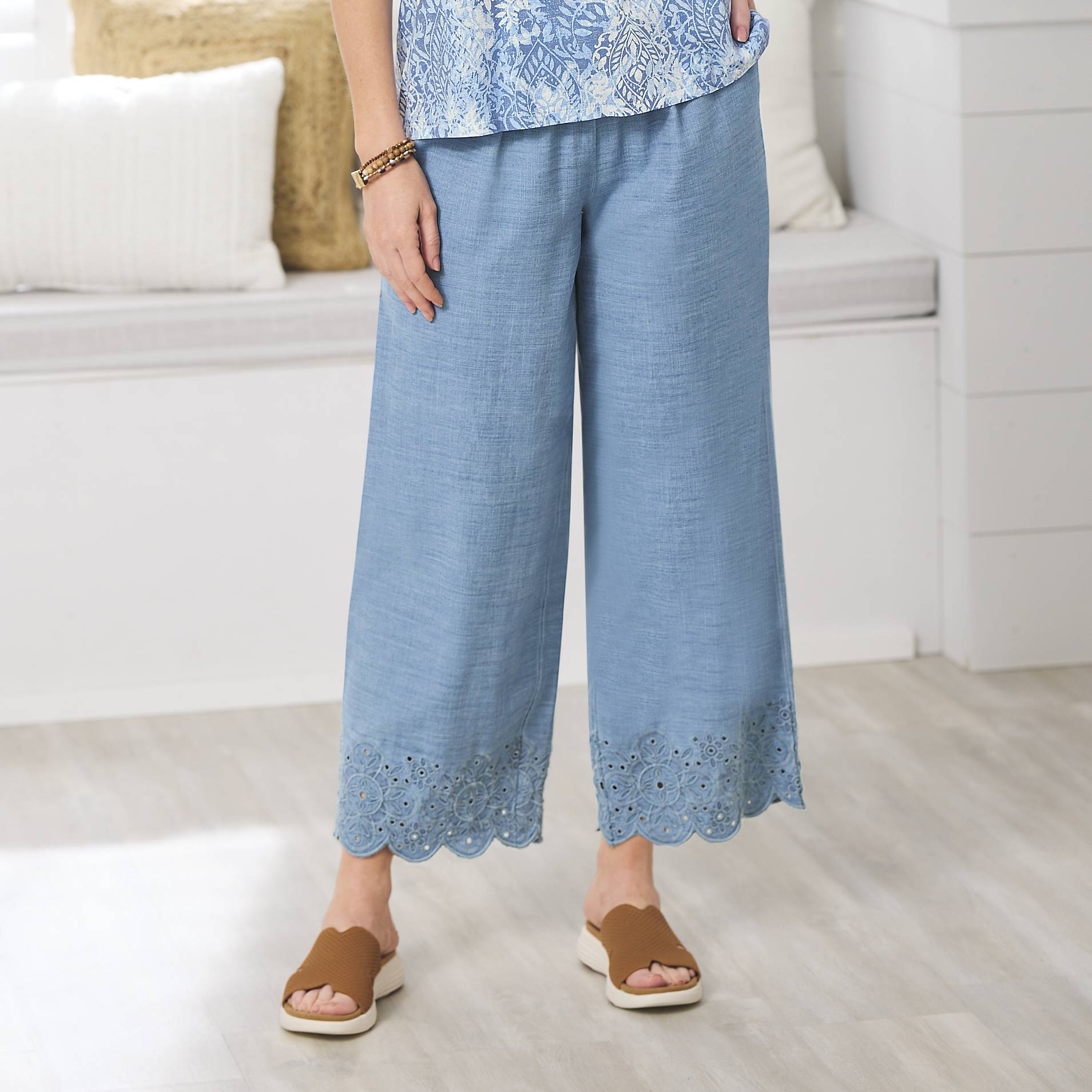Tencel®-Blend Embroidered Cropped Pants, Elastic Waist, Side Pockets - Northstyle Catalog