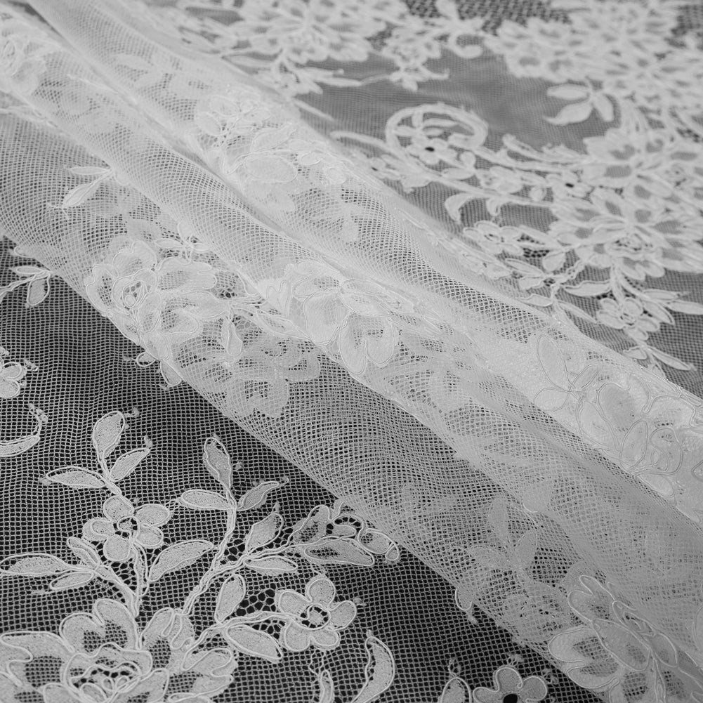 Fancy Corded Lace with Scalloped Eyelash Edges - White Floral - Joann Fabrics