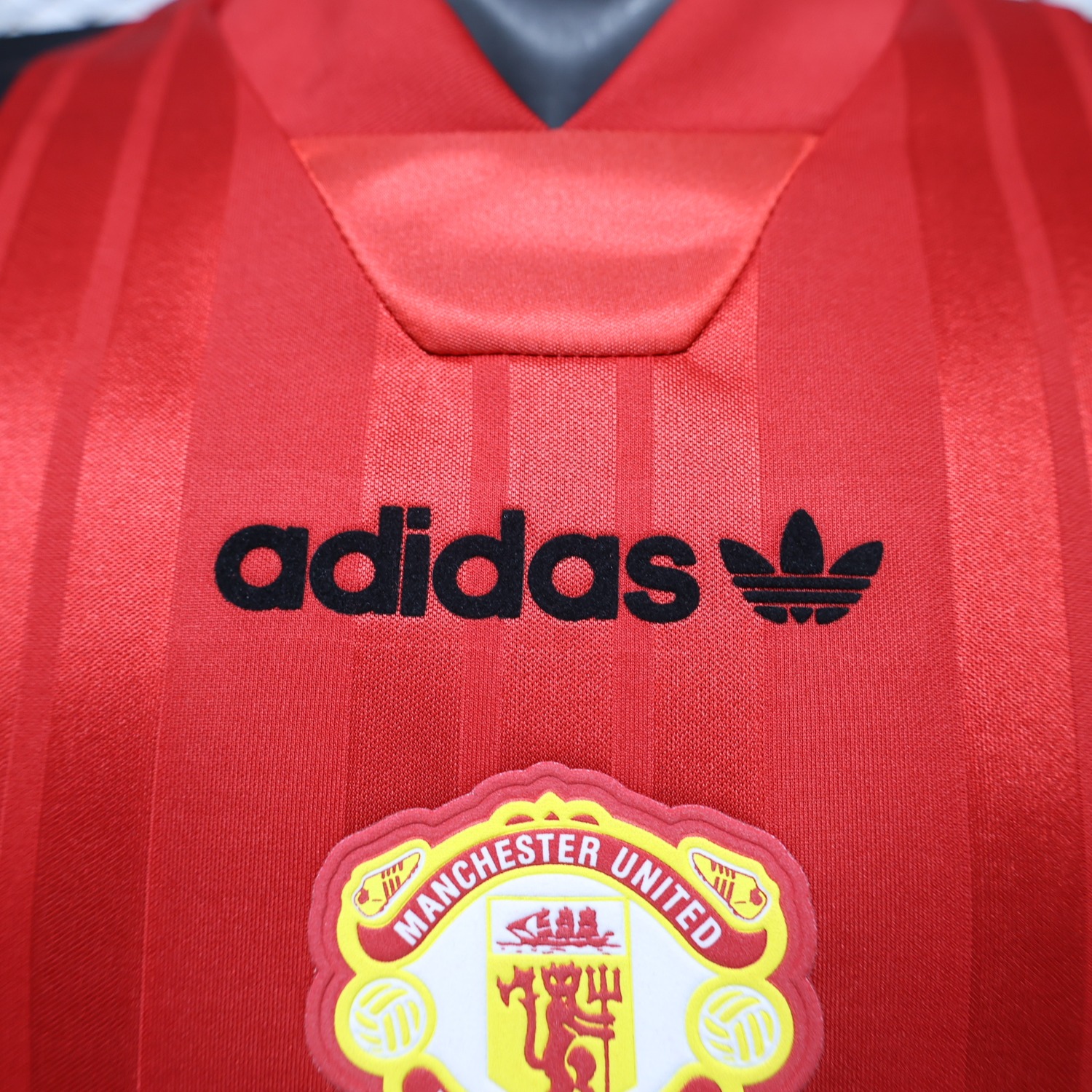 Manchester United 26-27 Red Retro Style Casual Jersey - Player Version - UnitedFutballJersey