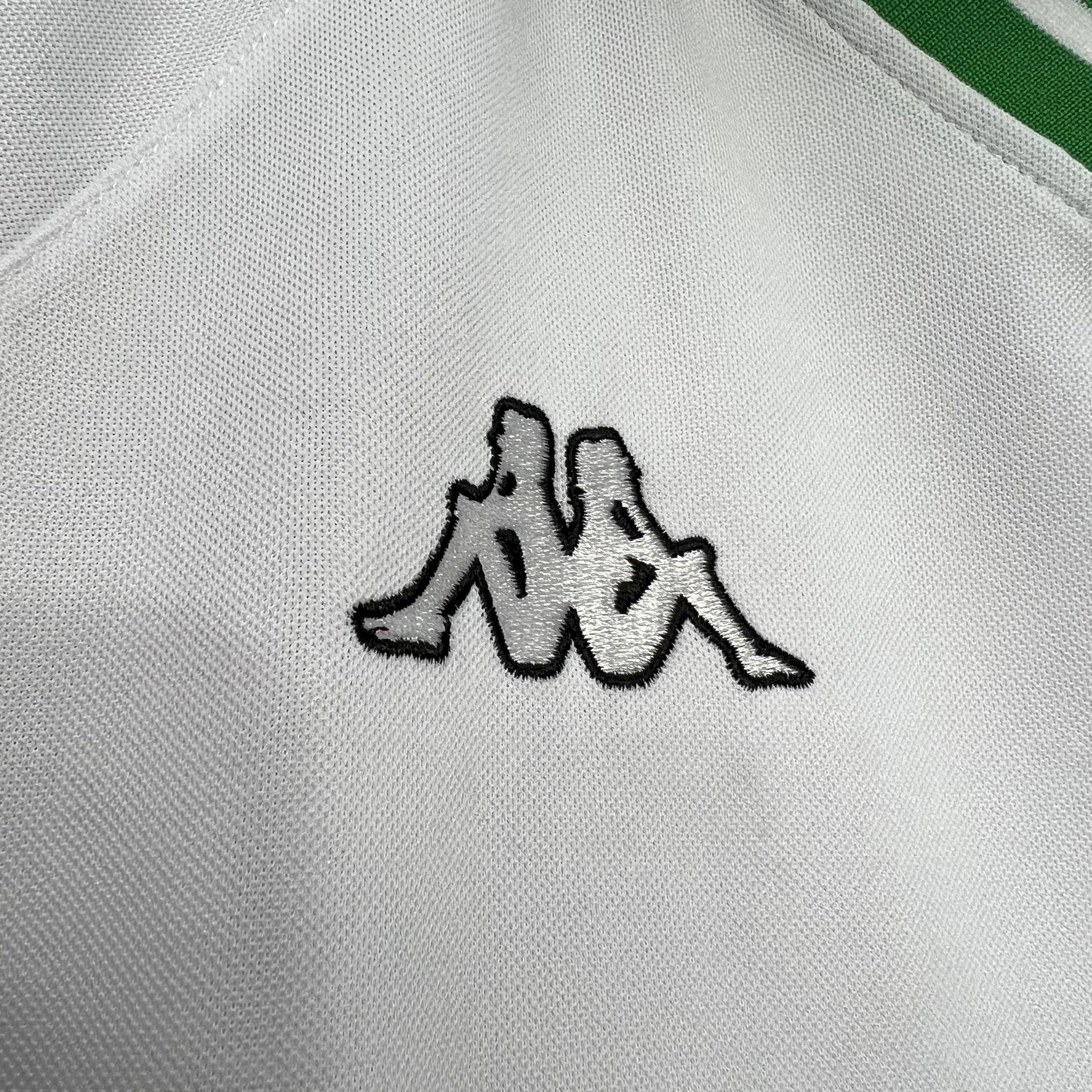 2001/2002 Retro Werder Bremen Home Football Shirt 1:1 Thai Quality
