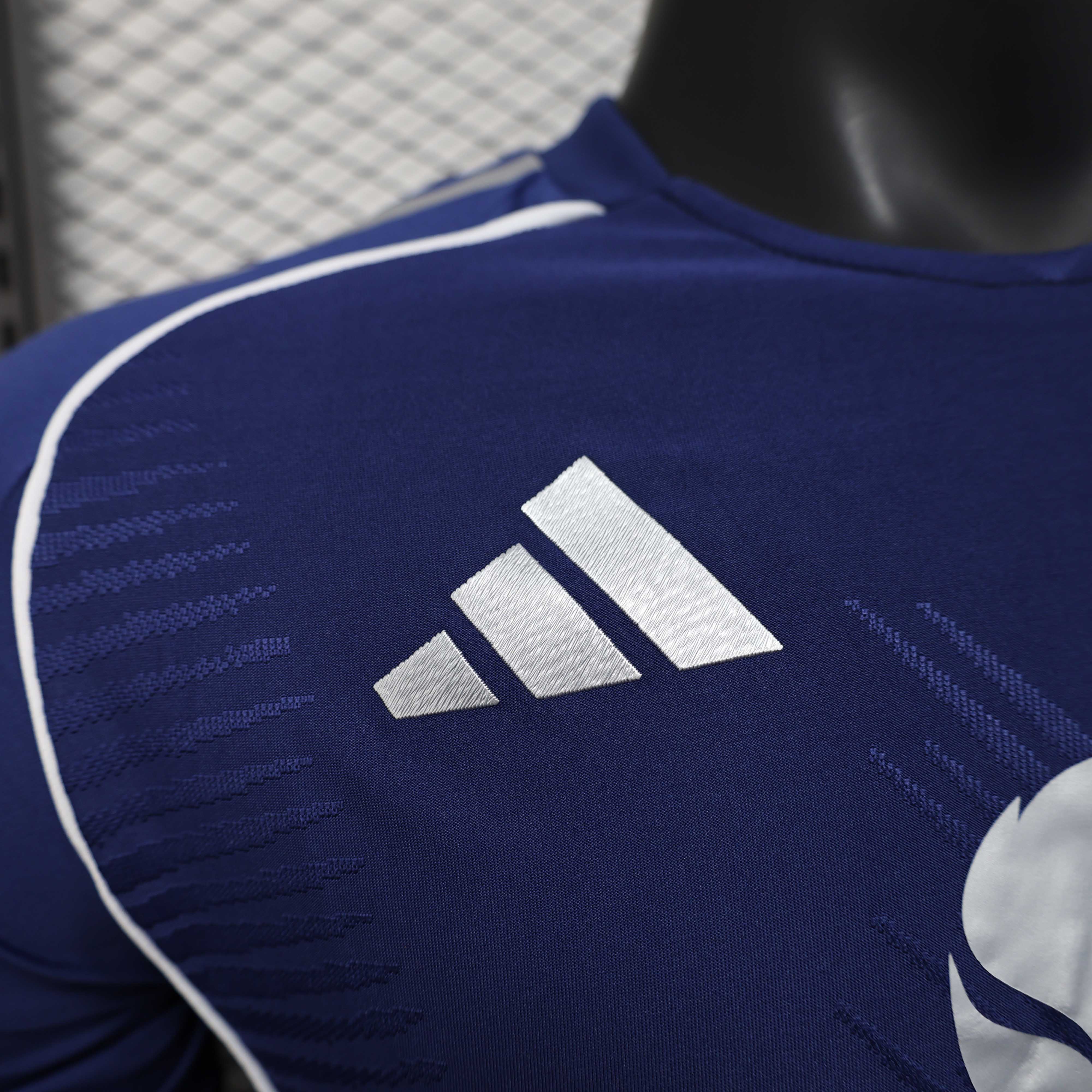 2025/2026 Player Version Manchester United Special Edition Blue And White Football Jersey 1:1 Thai quality