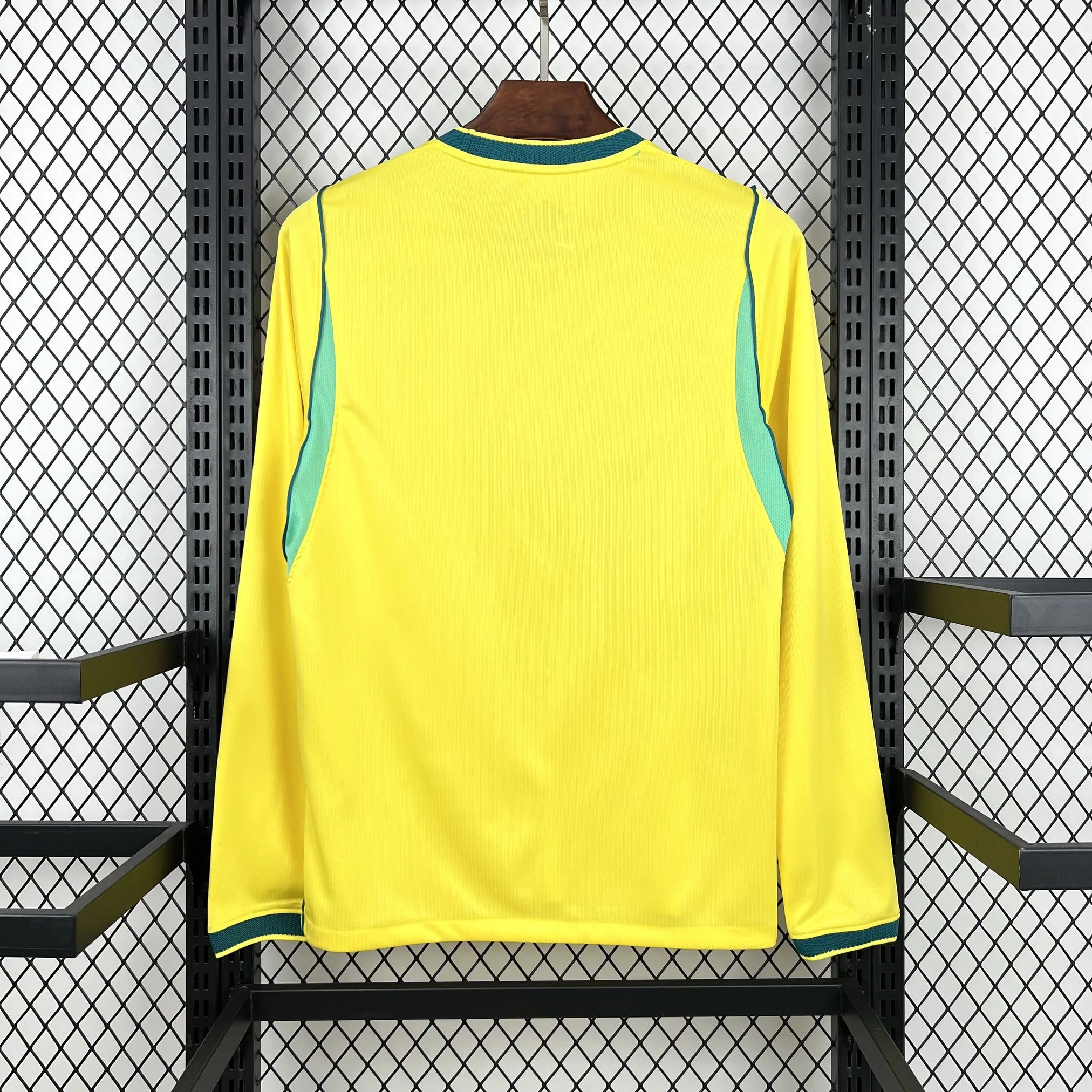 Brazil 2026 World Cup Home Long-Sleeve Football Shirt – Fan