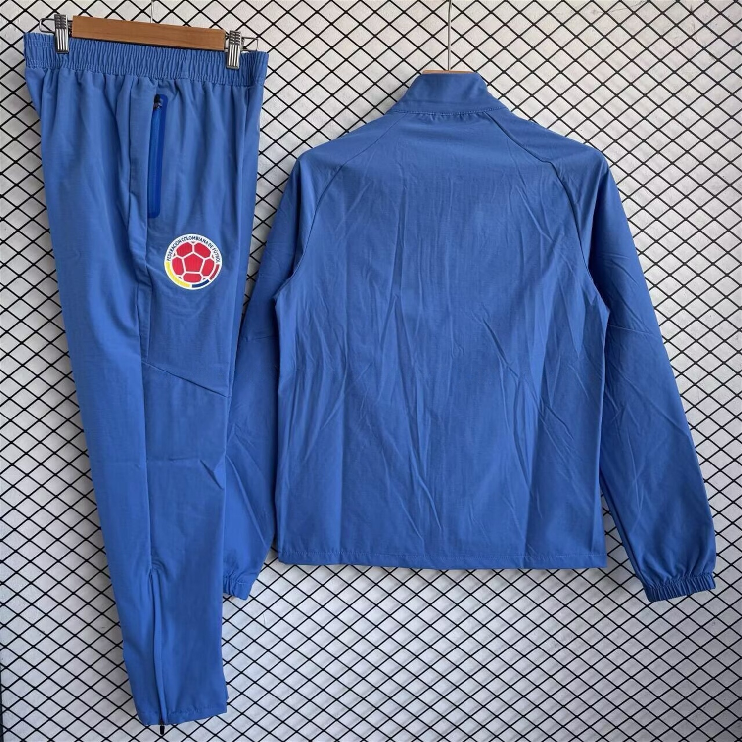 Colombia 2026 Windbreaker Training Set - Ocean Blue Top and Pants - UnitedFutballJersey