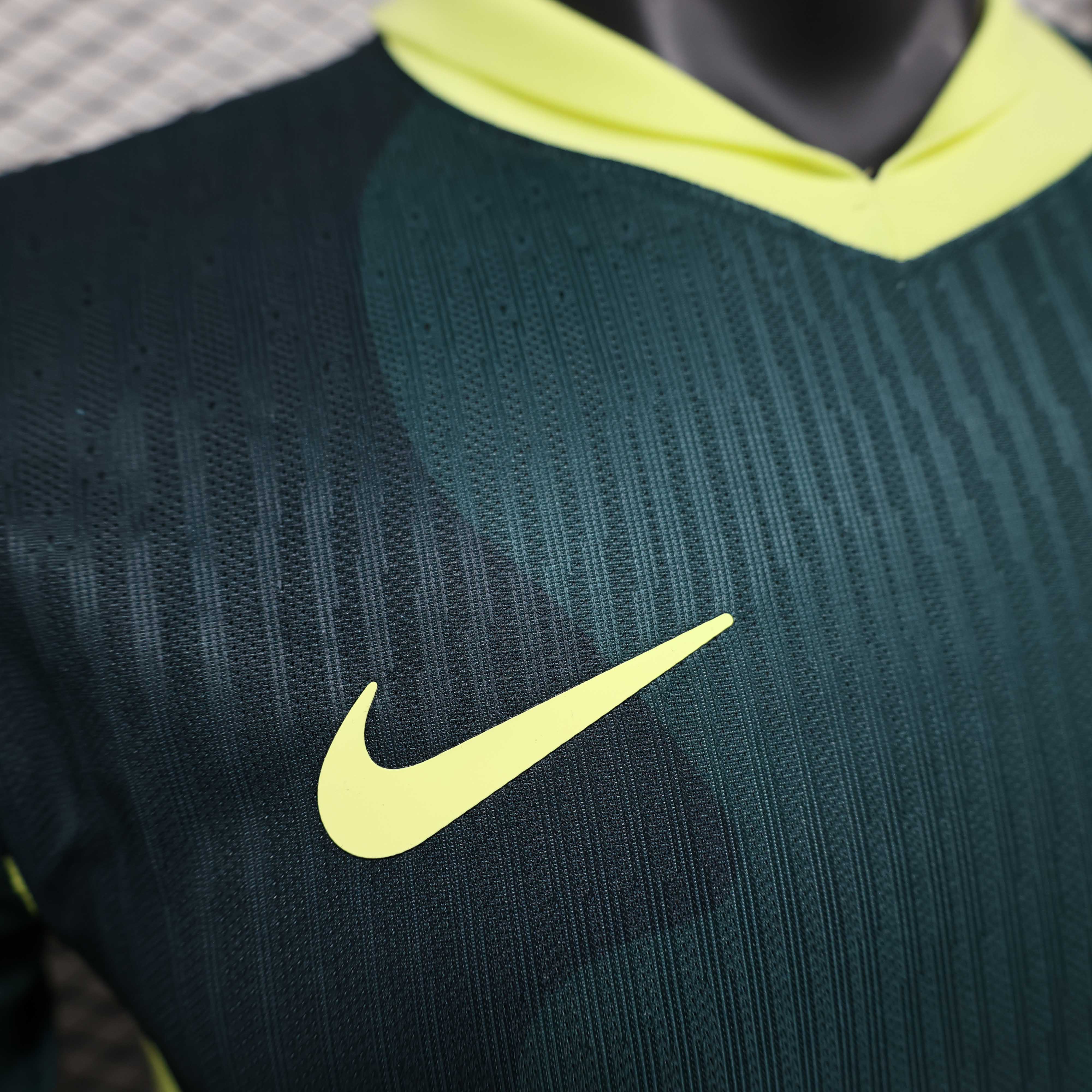 2025/2026 Barcelona Player Version Special Edition 04 Football Jersey 1:1 Thai quality