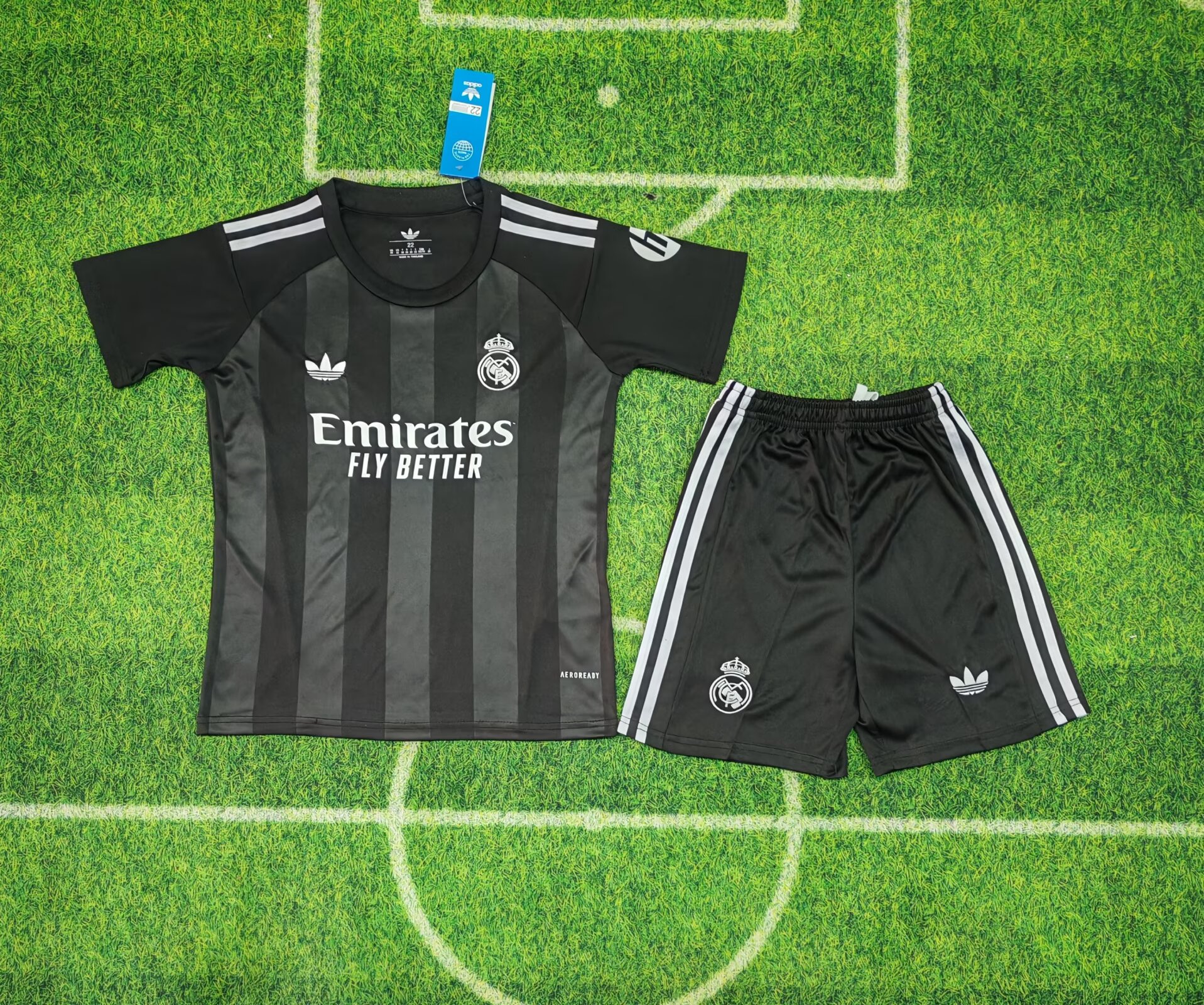 2025/2026 Real Madrid goalie Football Jersey 1:1 Thai quality Kids Size