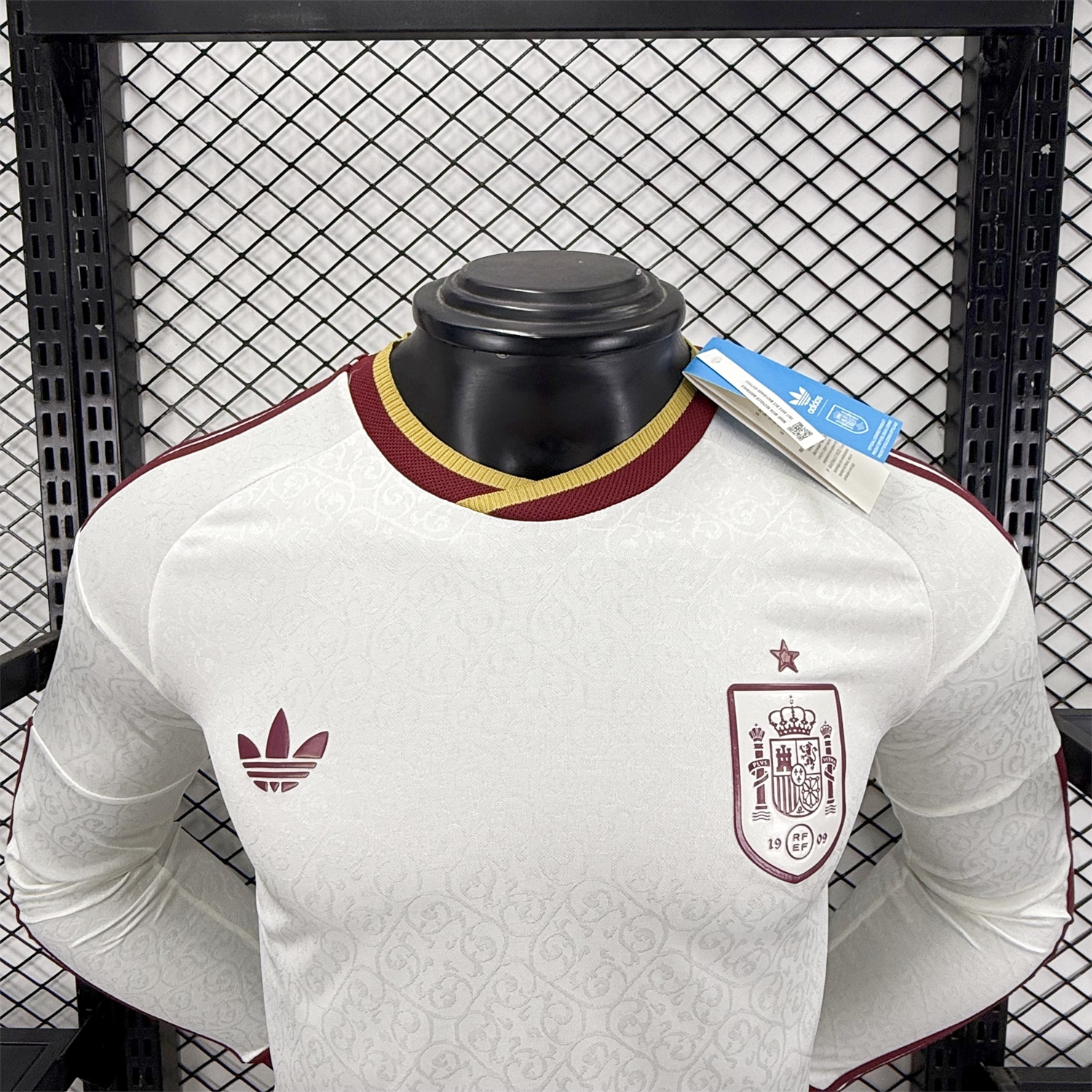 Spain 2026 Away Long Sleeves Jersey - Player Version - UnitedFutballJersey