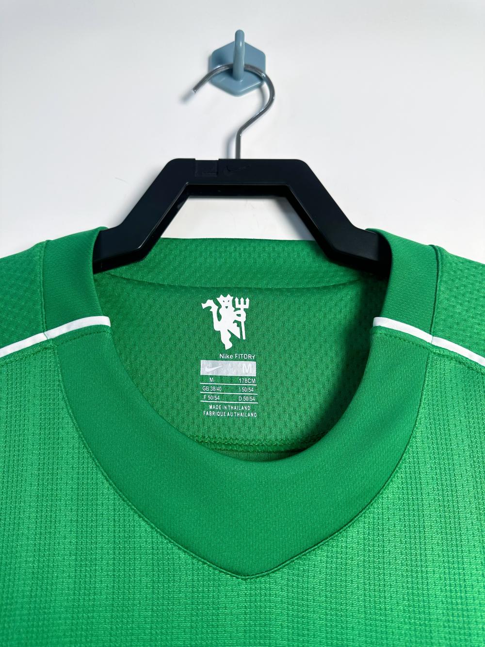2007/2008 Retro Manchester United Goalkeeper Green Football Shirt 1:1 Thai Quality