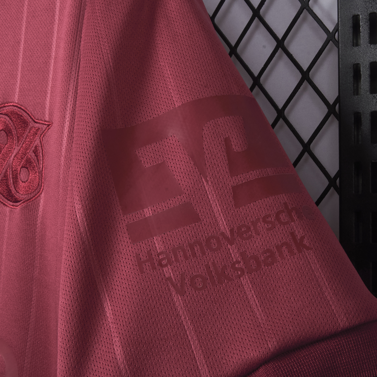 Hannover 96 25-26 130th Anniversary Jersey - Fans Version - UnitedFutballJersey