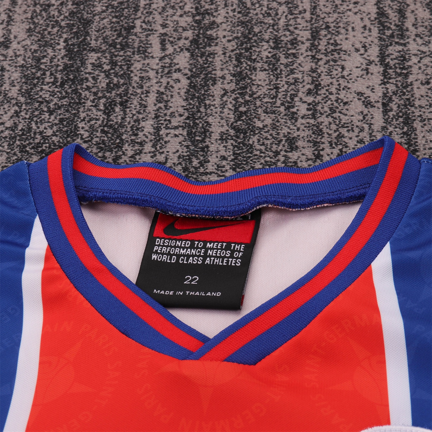 Retro Paris Saint-Germain PSG 1995-96 Home Kids Kit - UnitedFutballJersey