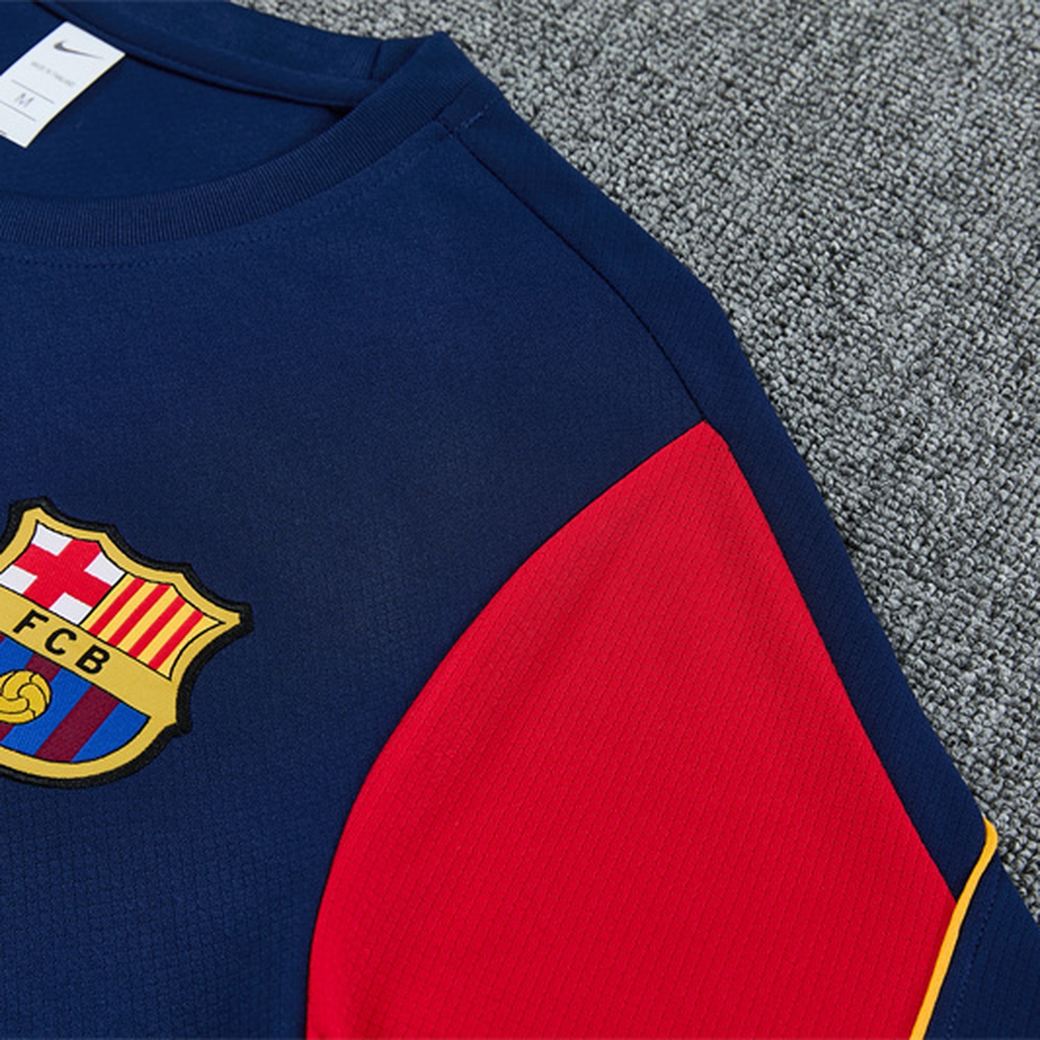 Barcelona 26-27 Kids Short-Sleeve Training Set - Royal Blue Top & Royal Blue Shorts - UnitedFutballJersey
