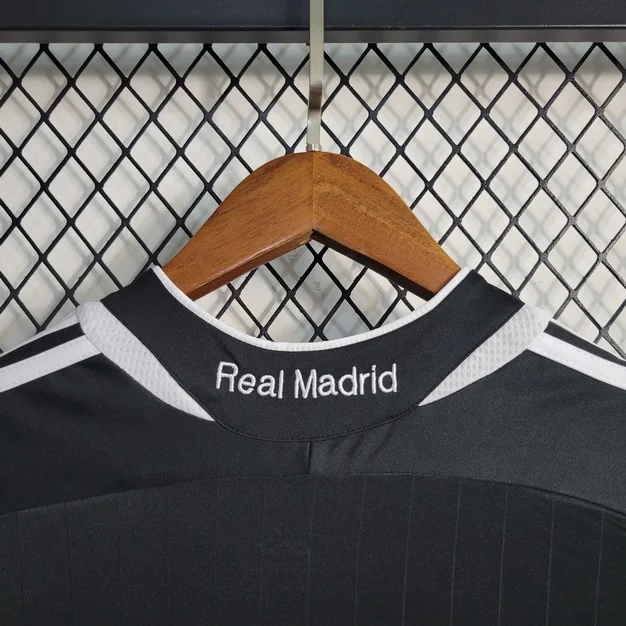 2006/2007 Retro Real Madrid Away Jersey Long Sleeve
