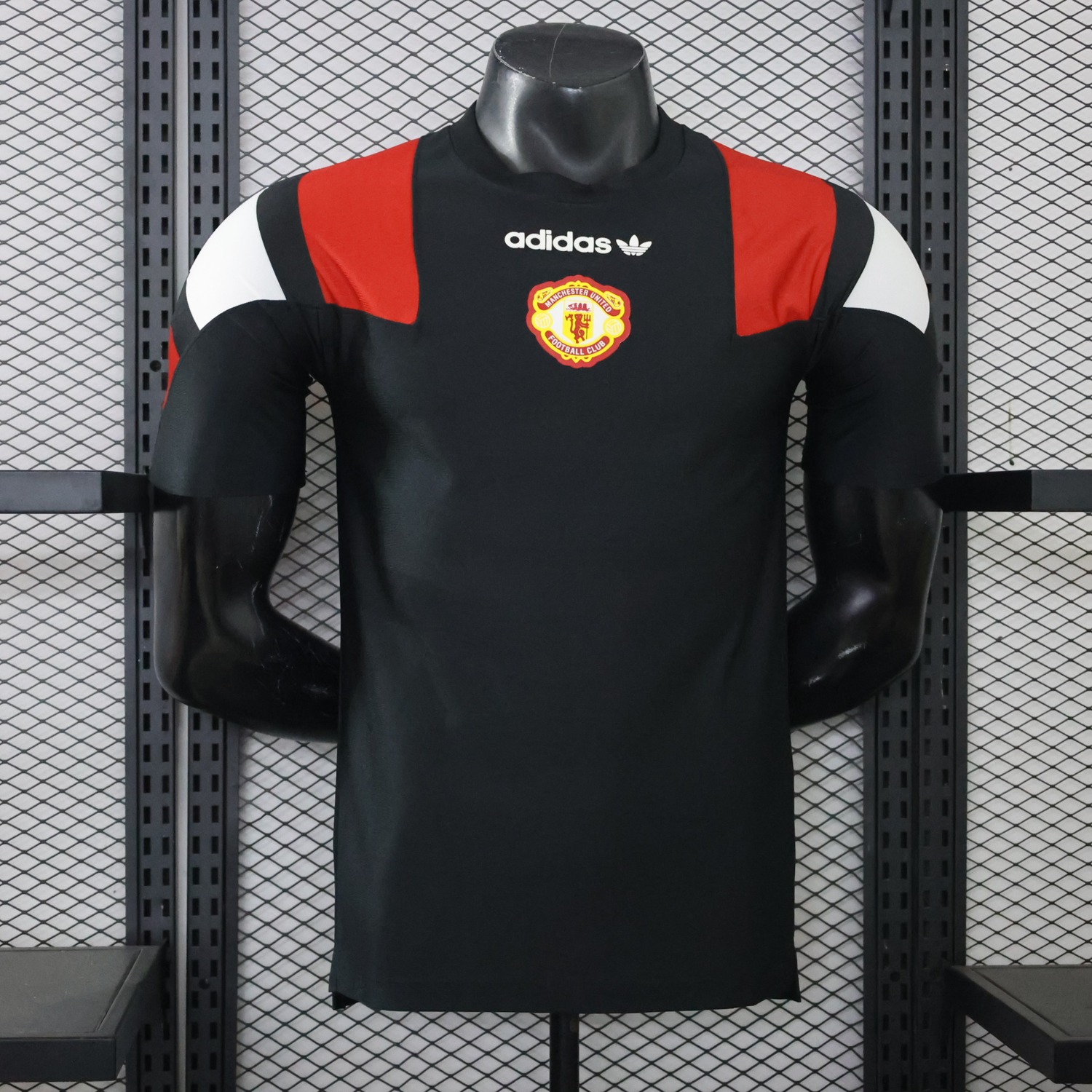 Manchester United 26-27 Retro Style Casual Black Jersey - Player Version - UnitedFutballJersey