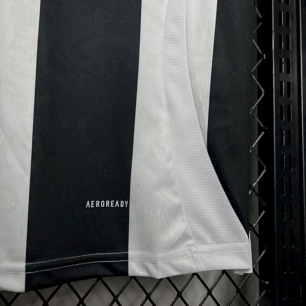 2024/2025 Juventus Home Soccer Jersey 1:1 Thai Quality