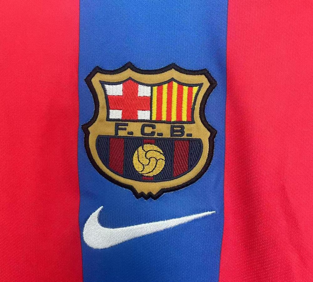 2001/2002 Retro Barcelona Home Football Shirt 1:1 Thai Quality