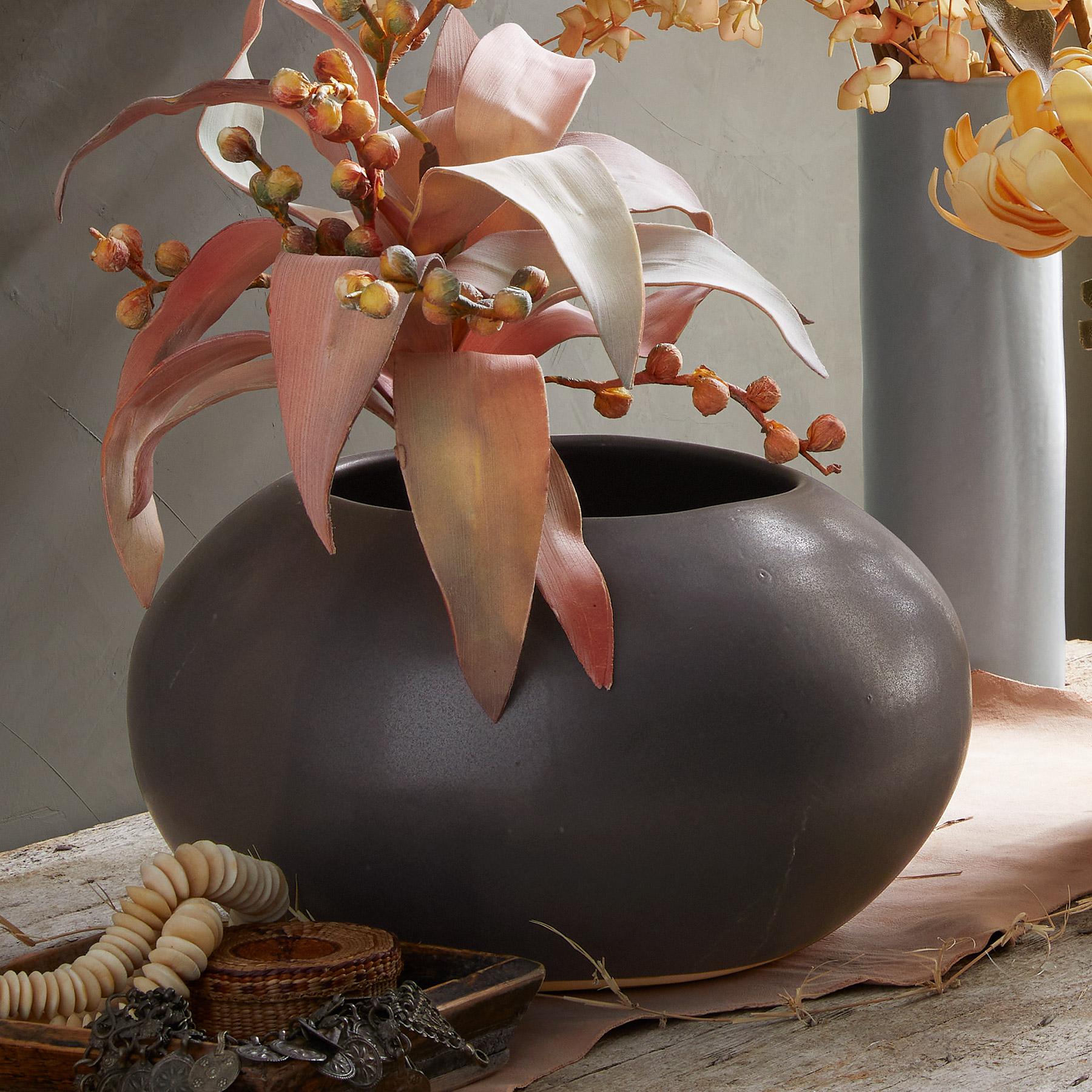 Paradox Vase - Blair Catalog