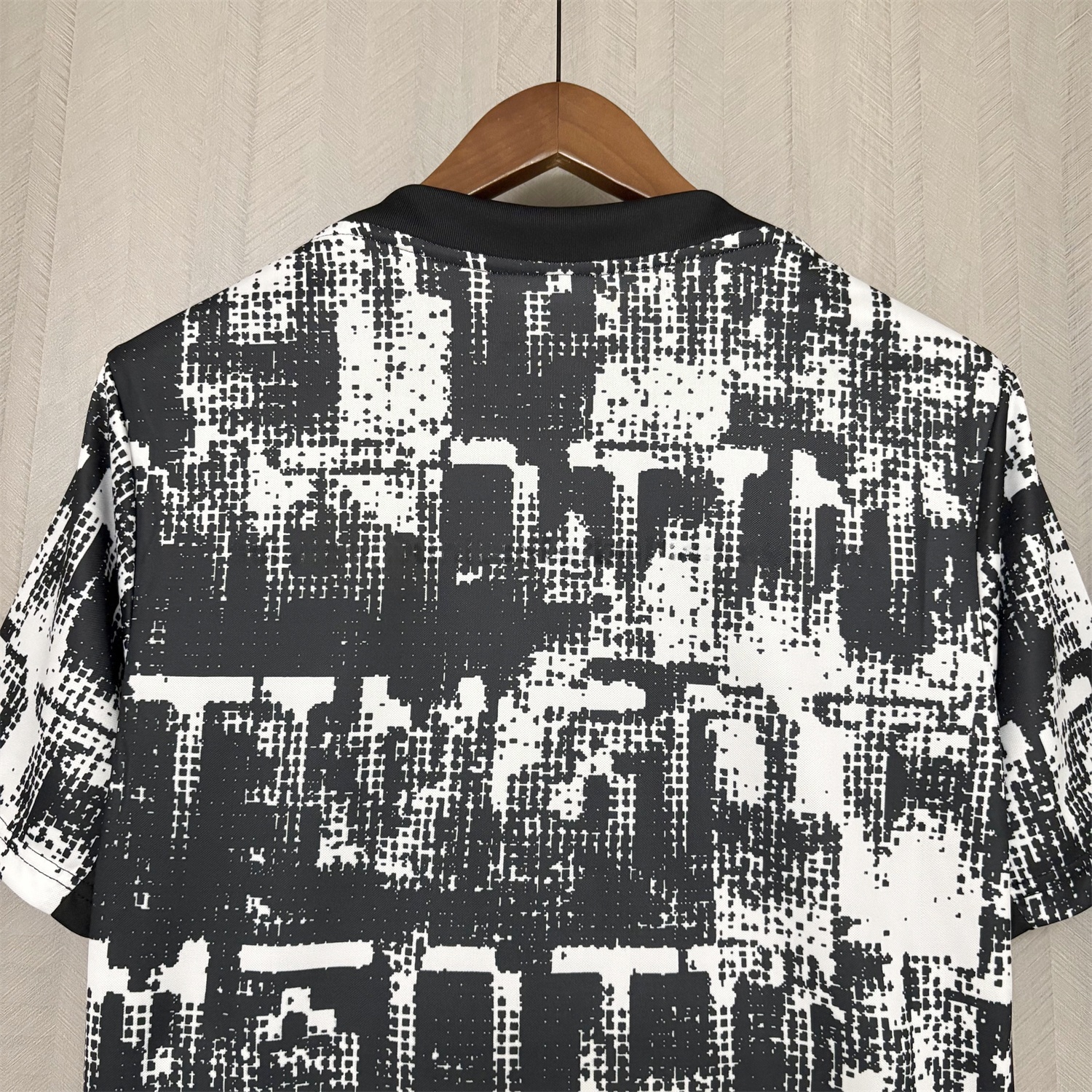 Corinthians 26-27 Black And White Pixels Jersey - Fans Version - UnitedFutballJersey