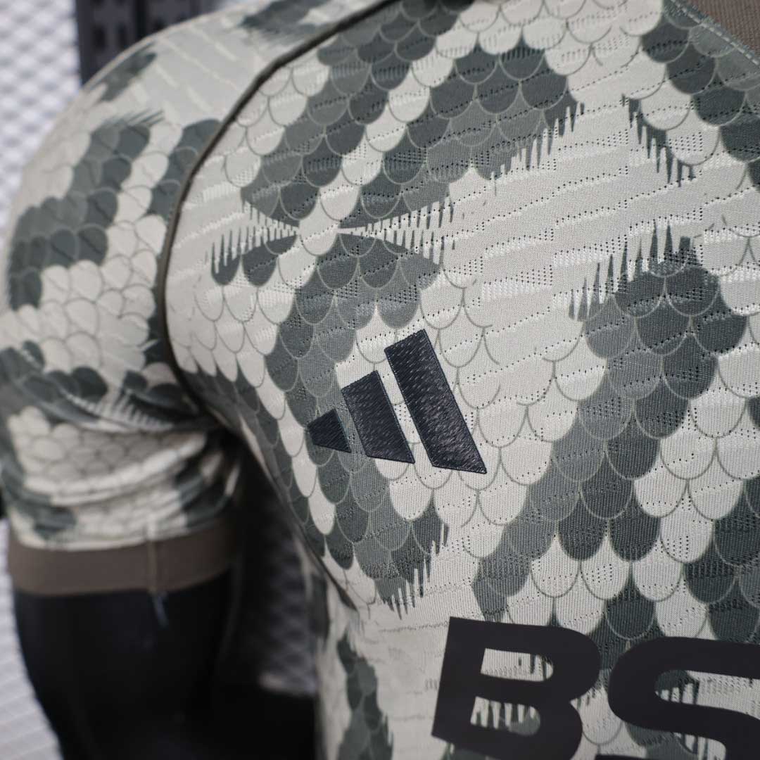 2025/2026 Player Version Bayern Munich Snake Year Special Edition Football Jersey 1:1 Thai Quality