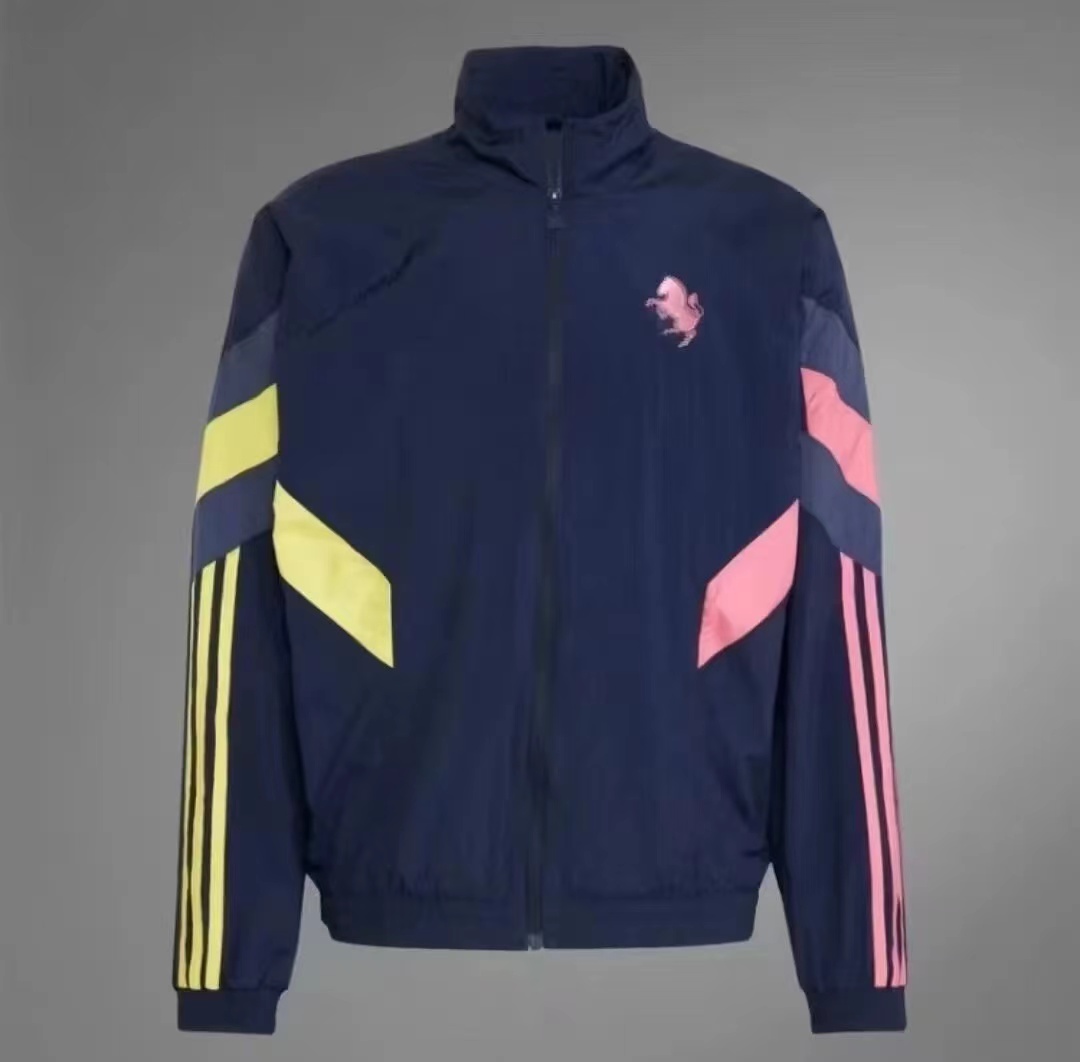 2024-2025 Juventus Windbreaker Soccer Jersey Black