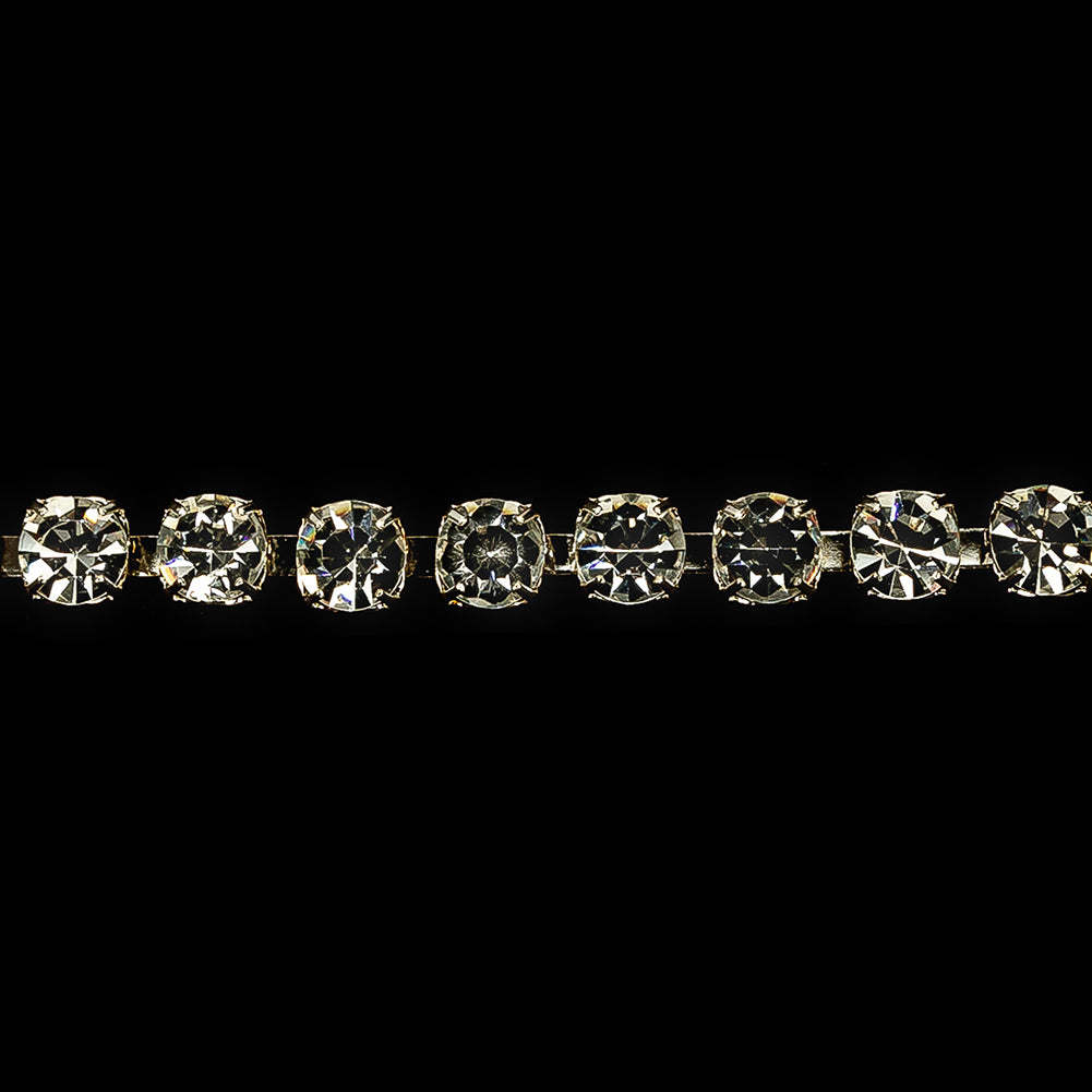 Vintage Czech Crystal Rhinestones and Silver Metal Trim - SS37/7.9MM - Joann Fabrics