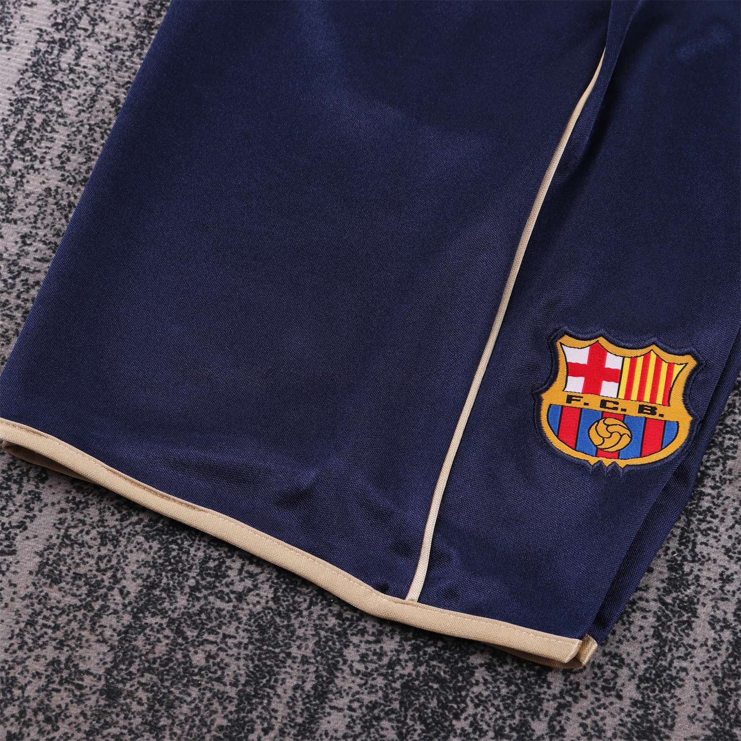 Retro Barcelona 2001-02 Away Kids Kit - UnitedFutballJersey