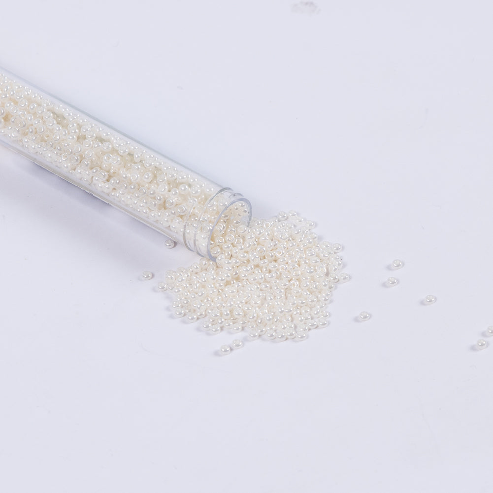 Ceylon Pearl Czech Seed Beads - Size 10 - Joann Fabrics