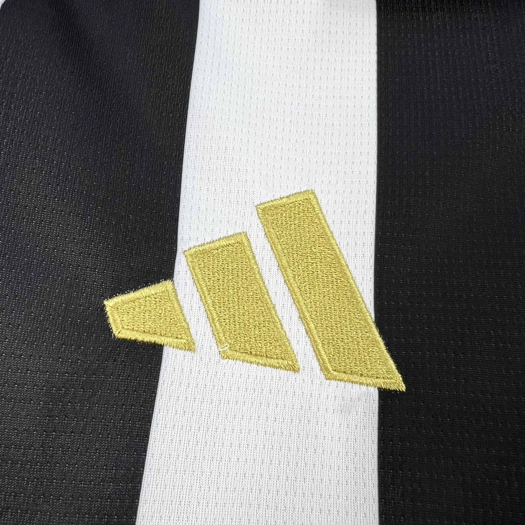 Juventus 26/27 Home Football Shirt for Supporters | S–2XL