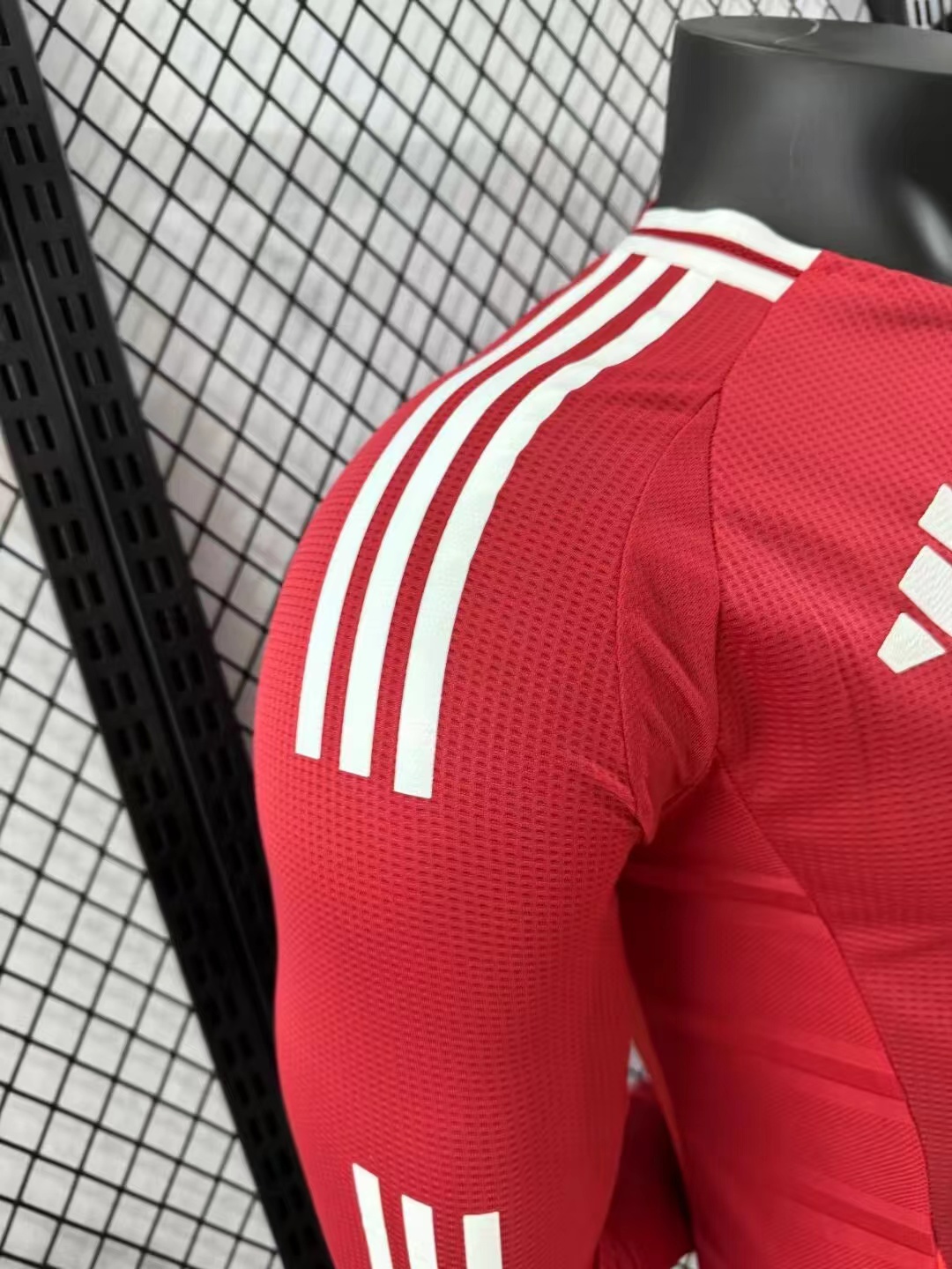 2024/2025 Player Version Manchester United Home Long Sleeve Football Shirt 1:1 Thai Quality