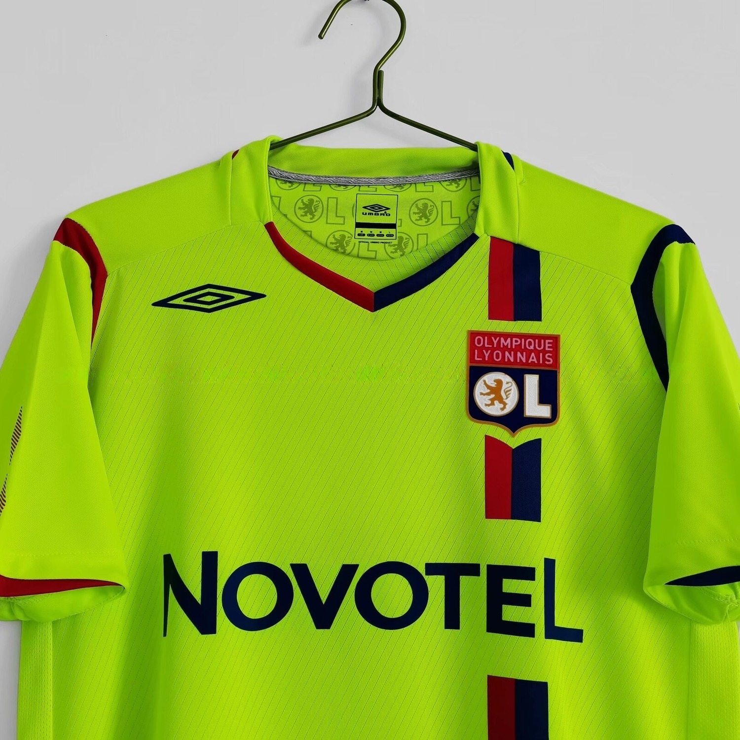 Retro Lyon 2008-09 Away Jersey - UnitedFutballJersey