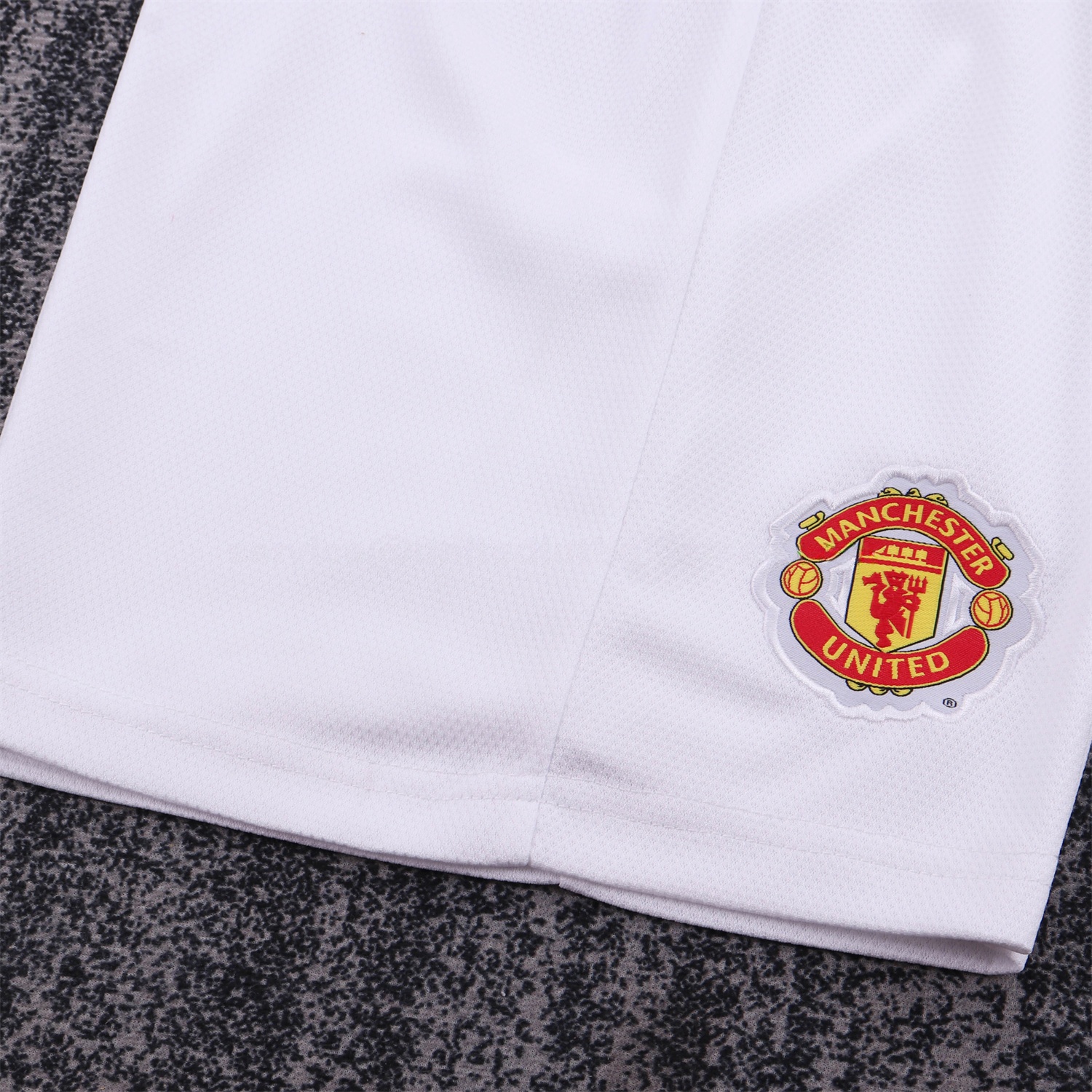 Retro Manchester United 2013-14 Home Kids Kit - UnitedFutballJersey