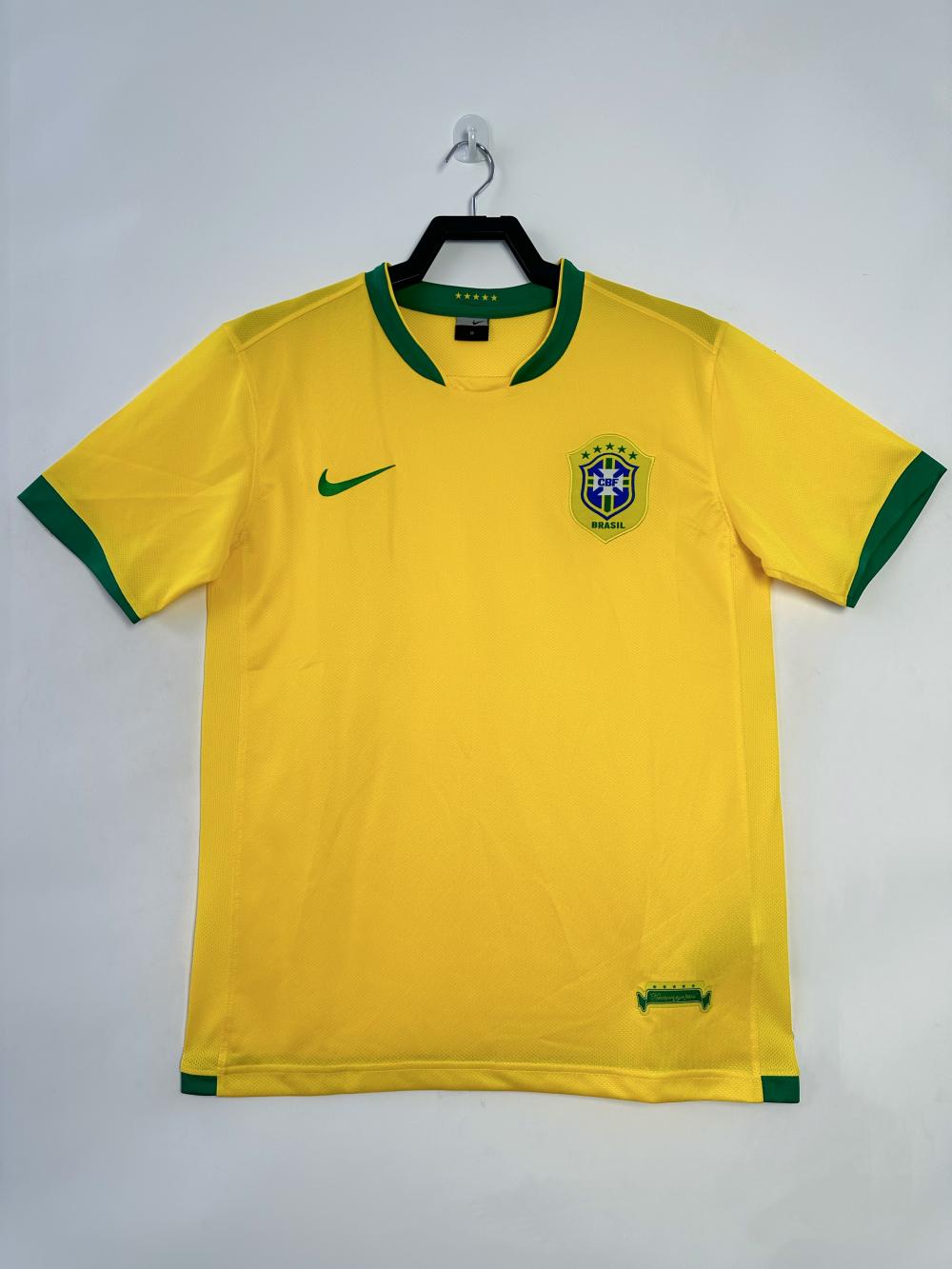 2006 Retro Brazil Home Soccer Jersey 1:1 Thai Quality
