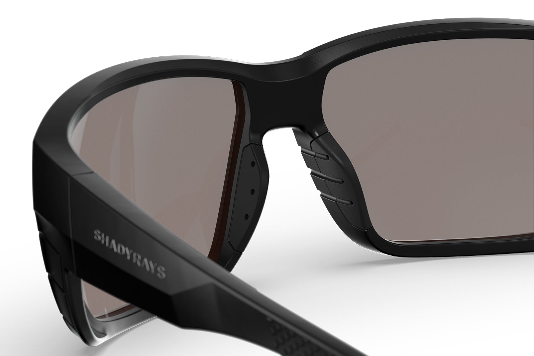 Capitan Elite – Black Slate Low-Light
