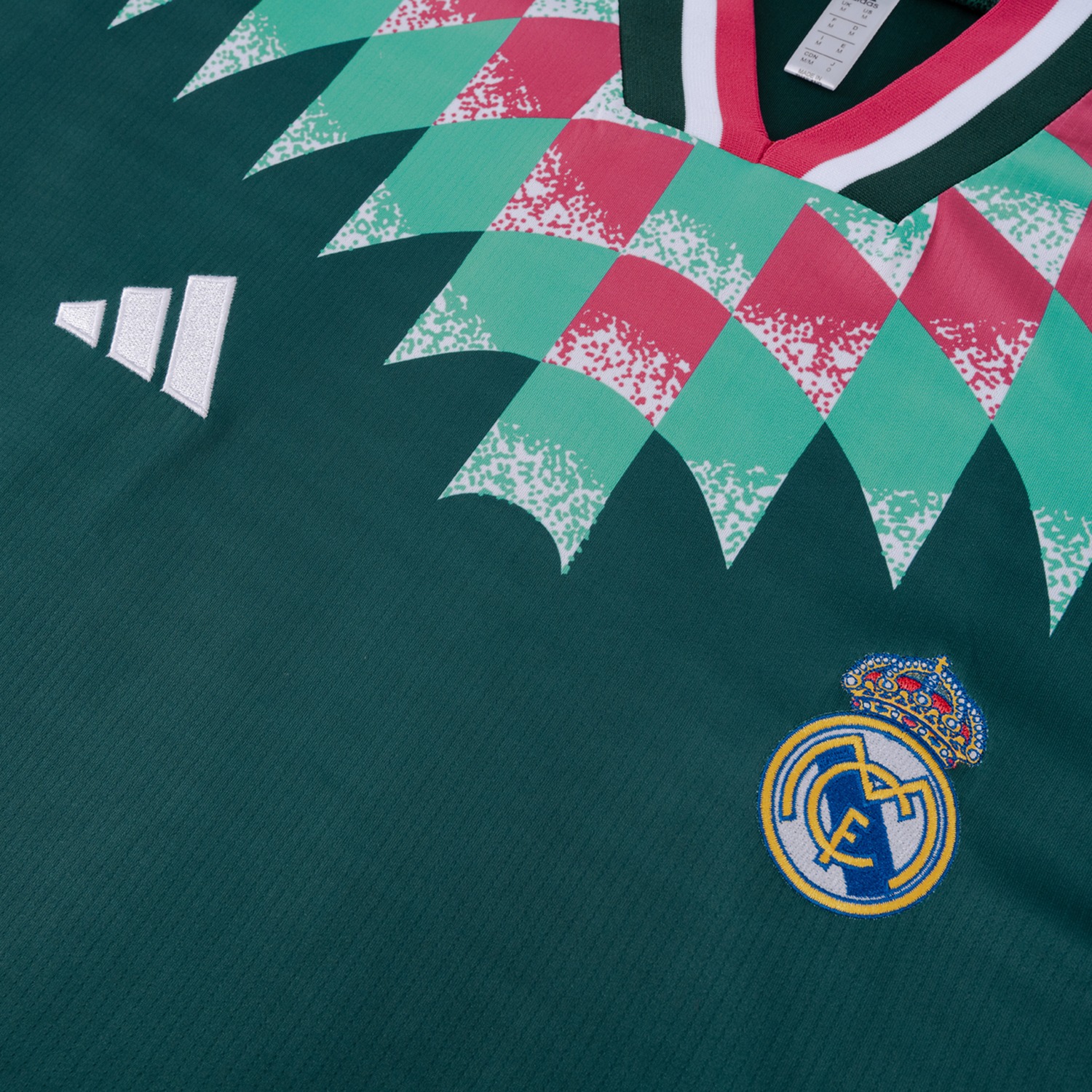 Real Madrid 26-27 Retro Style Short-Sleeve Training Set - Dark Green Top & Dark Green Shorts - UnitedFutballJersey