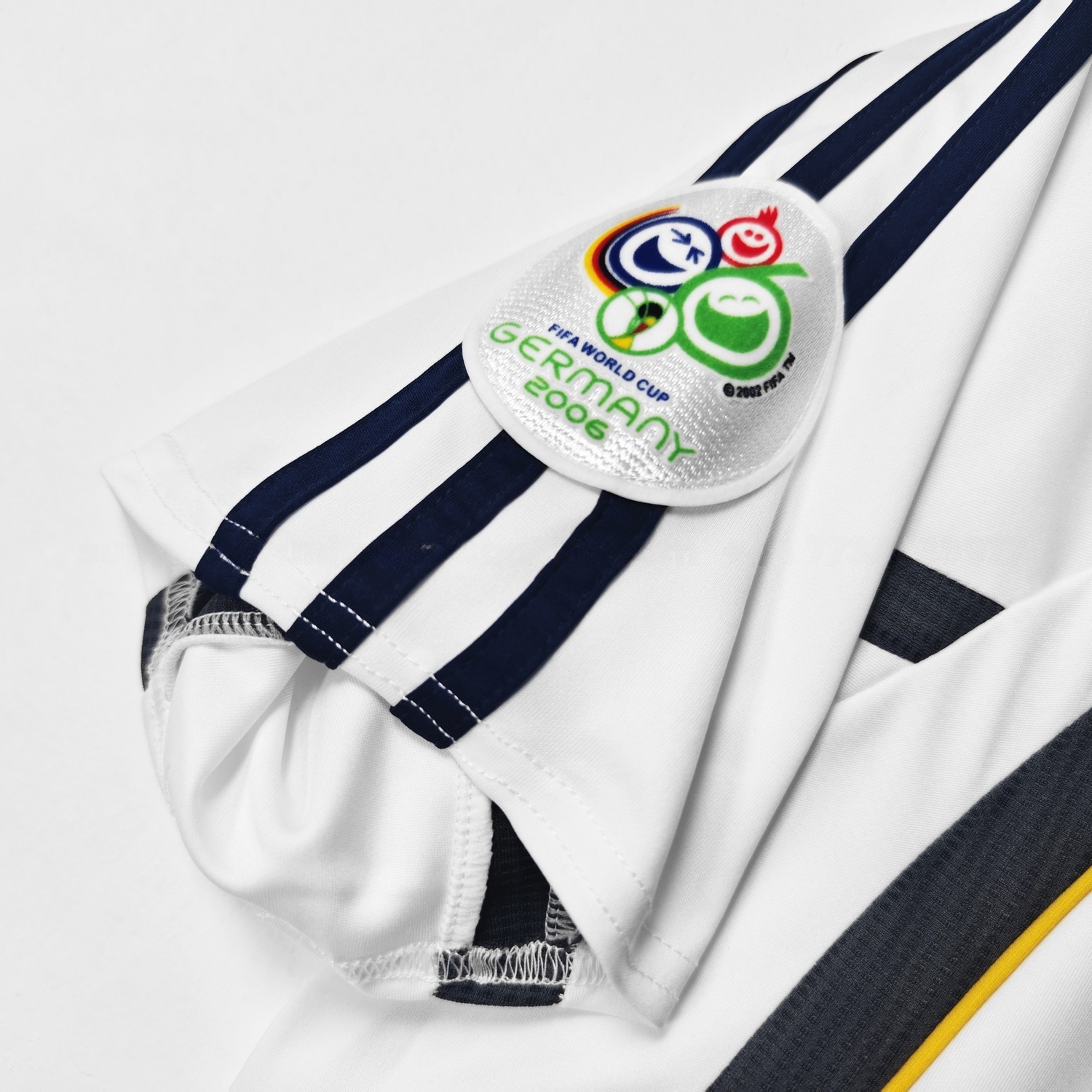 Retro Japan 2006 Away Jersey - UnitedFutballJersey