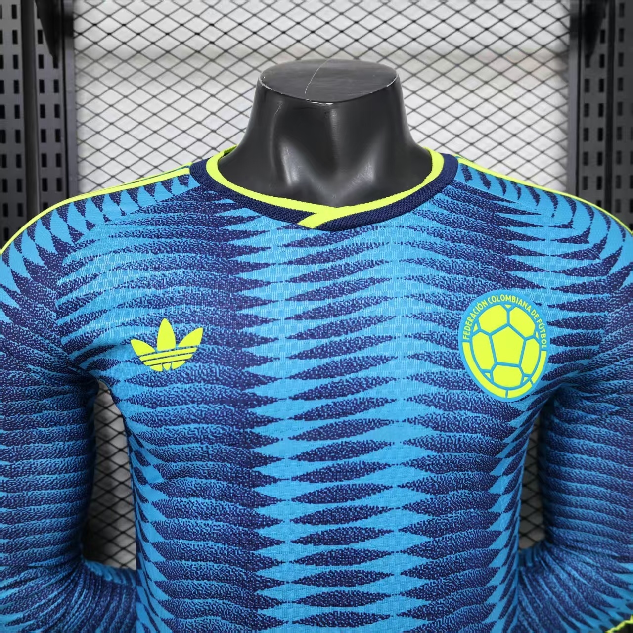 2026 Long Sleeve Player Version Colombia National Team Away Football Jersey 1:1 Thai Quality