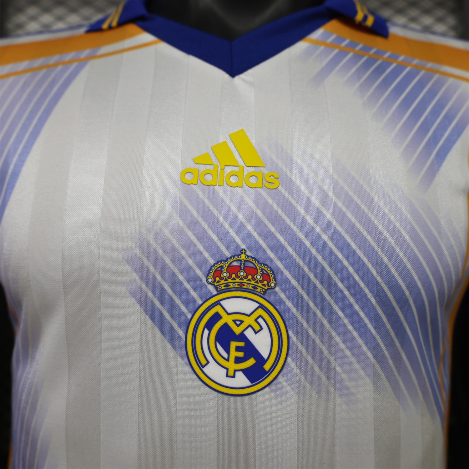 Real Madrid 26-27 Retro Style White-Purple Gradient Jersey - Player Version - UnitedFutballJersey