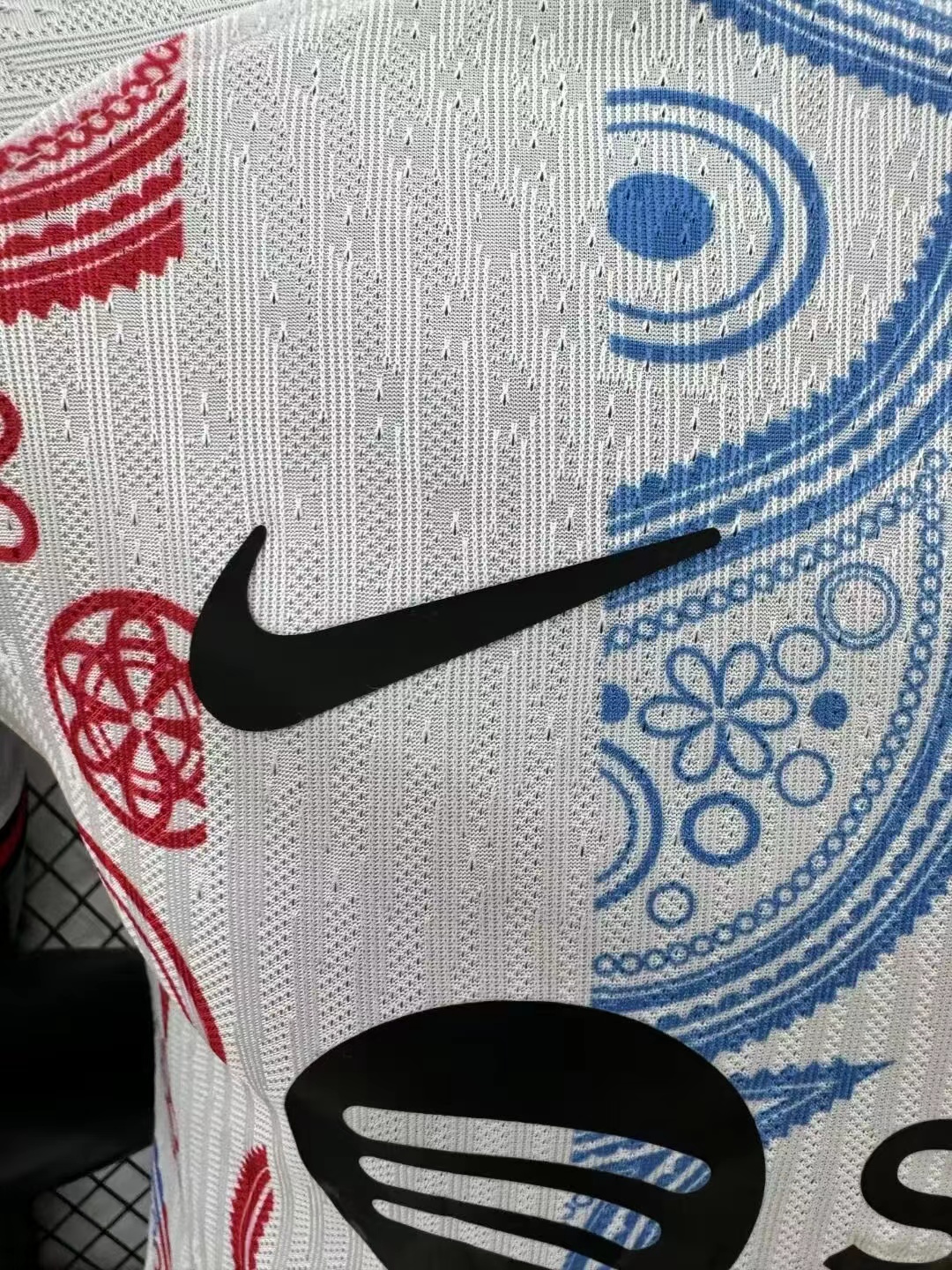 2024/2025 Player Version Barcelona Special Edition Jersey 02