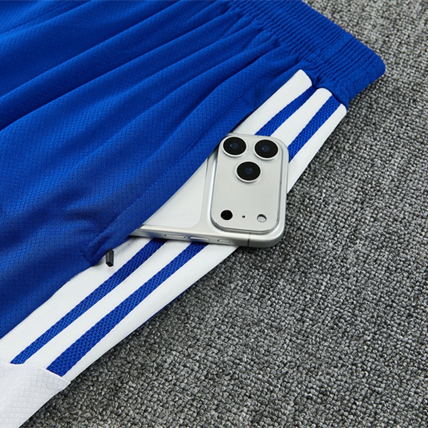 Juventus 26-27 With White Kids Short-Sleeve Training Set - Royal Blue Top & Royal Blue Shorts - UnitedFutballJersey