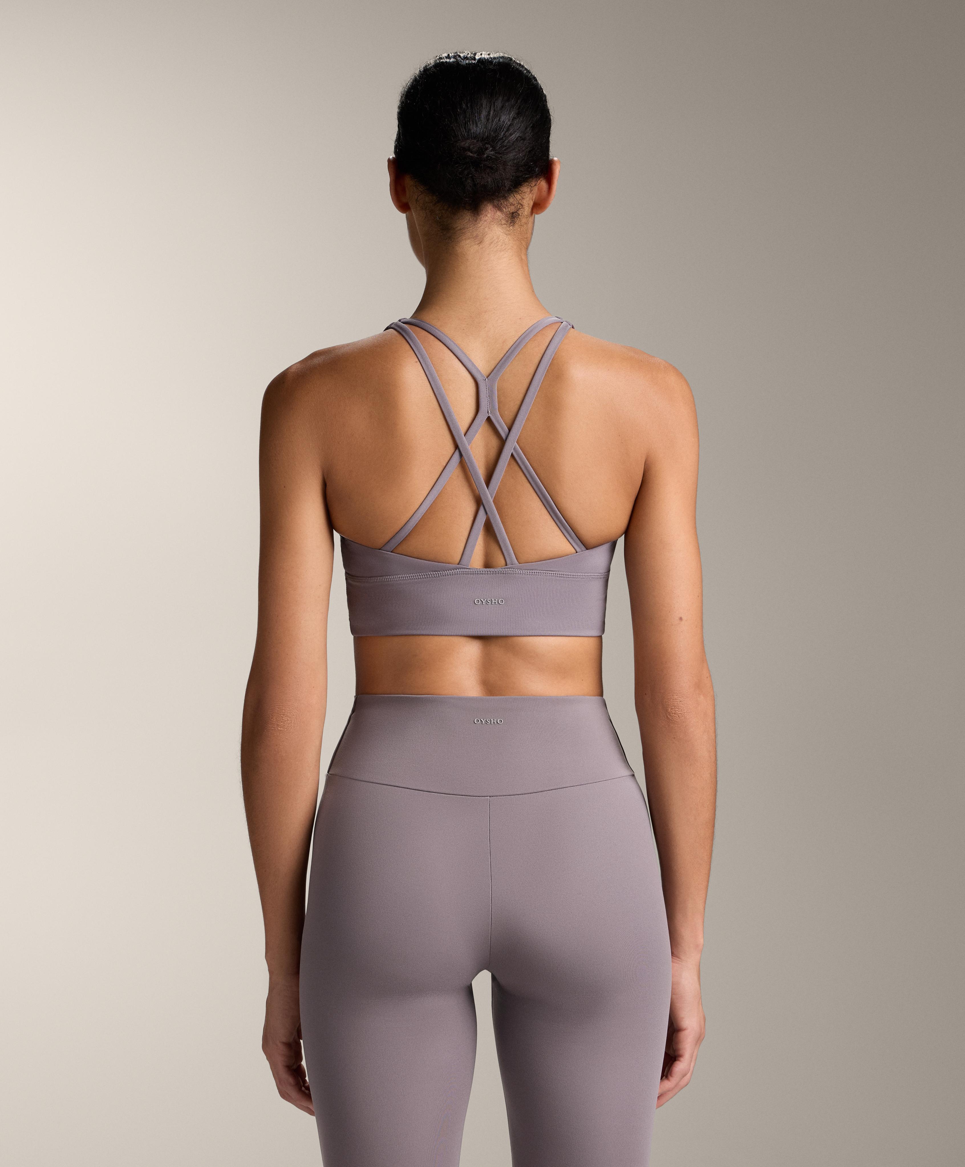 Comfortlux medium support sports bra with cups