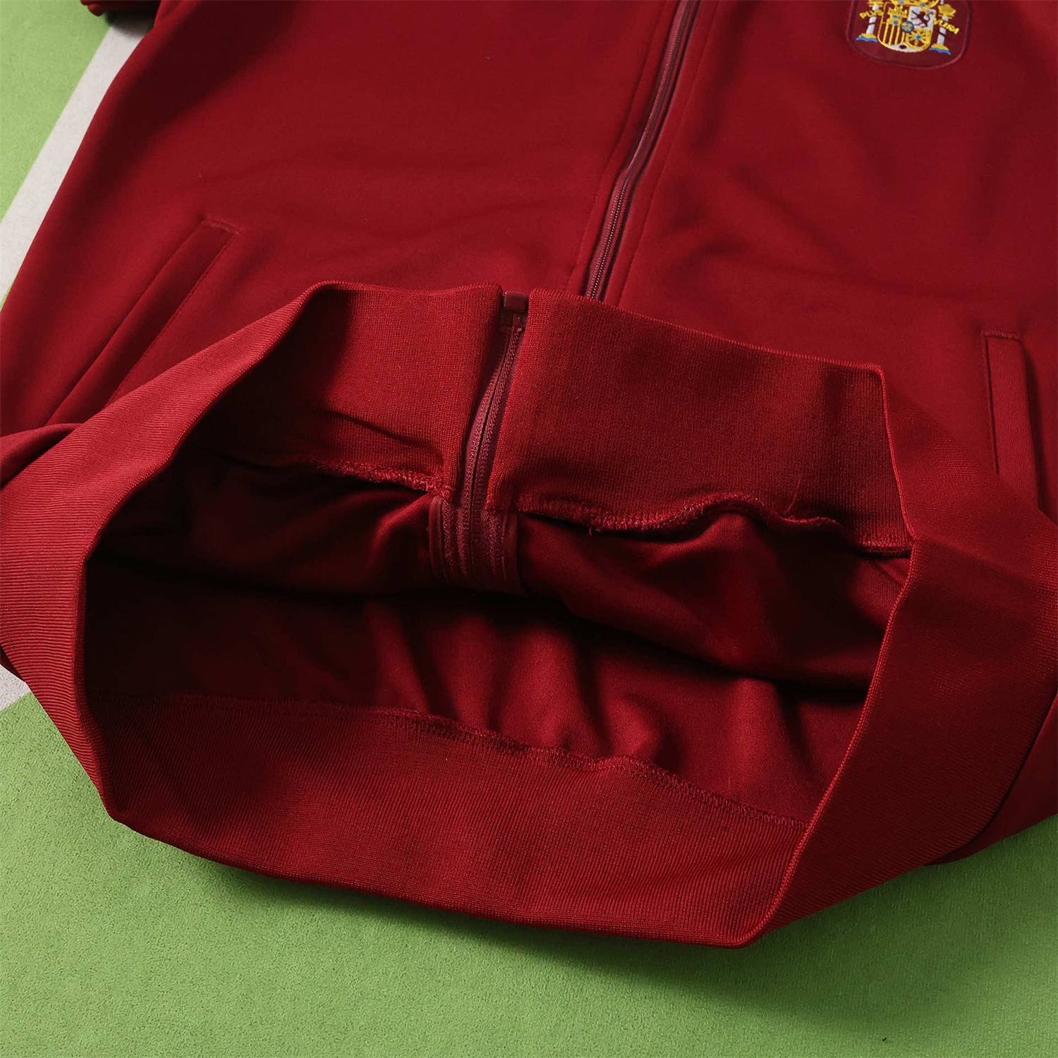 Spain 2026 World Cup Training Windbreaker Jacket - Red - UnitedFutballJersey