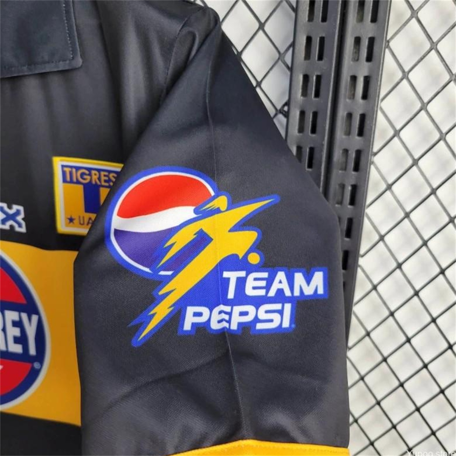 Retro Tigres UANL 2003-04 Away Jersey - UnitedFutballJersey