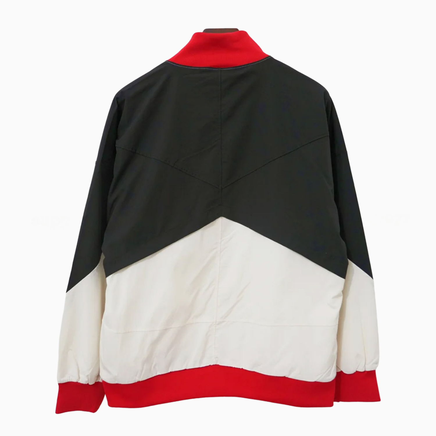 Retro Liver.pool 24-25 Windbreaker Jacket - White With Black - UnitedFutballJersey
