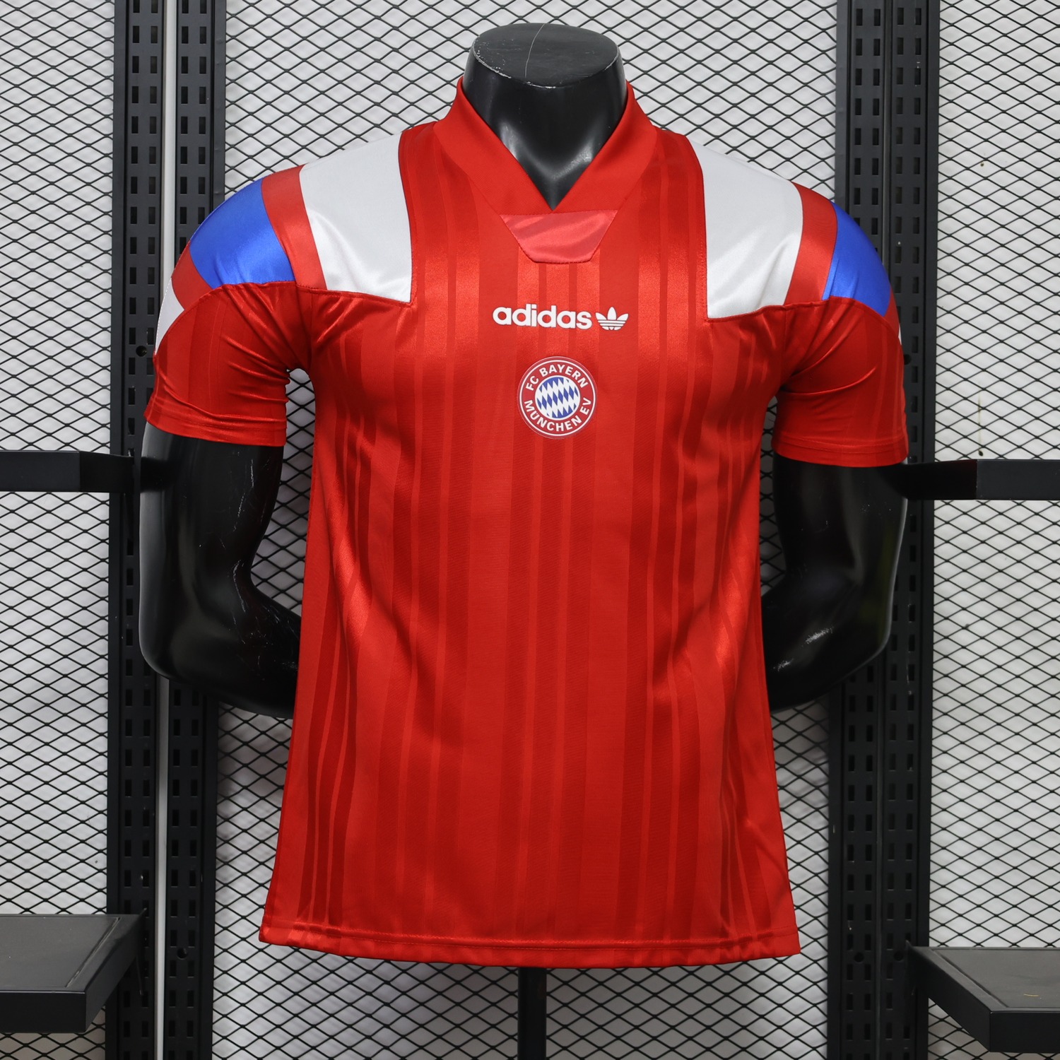 Bayern Munich 26-27 Red Retro Style Casual Jersey - Player Version - UnitedFutballJersey