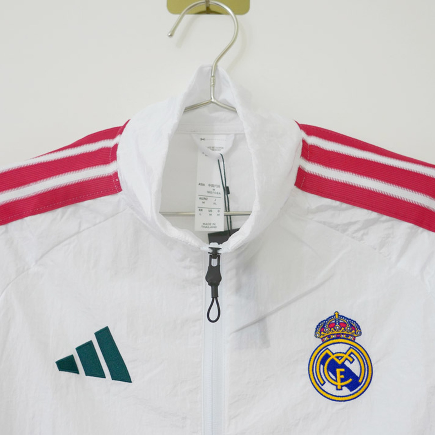 Real Madrid 26-27 Home Windbreaker Jacket - White - UnitedFutballJersey