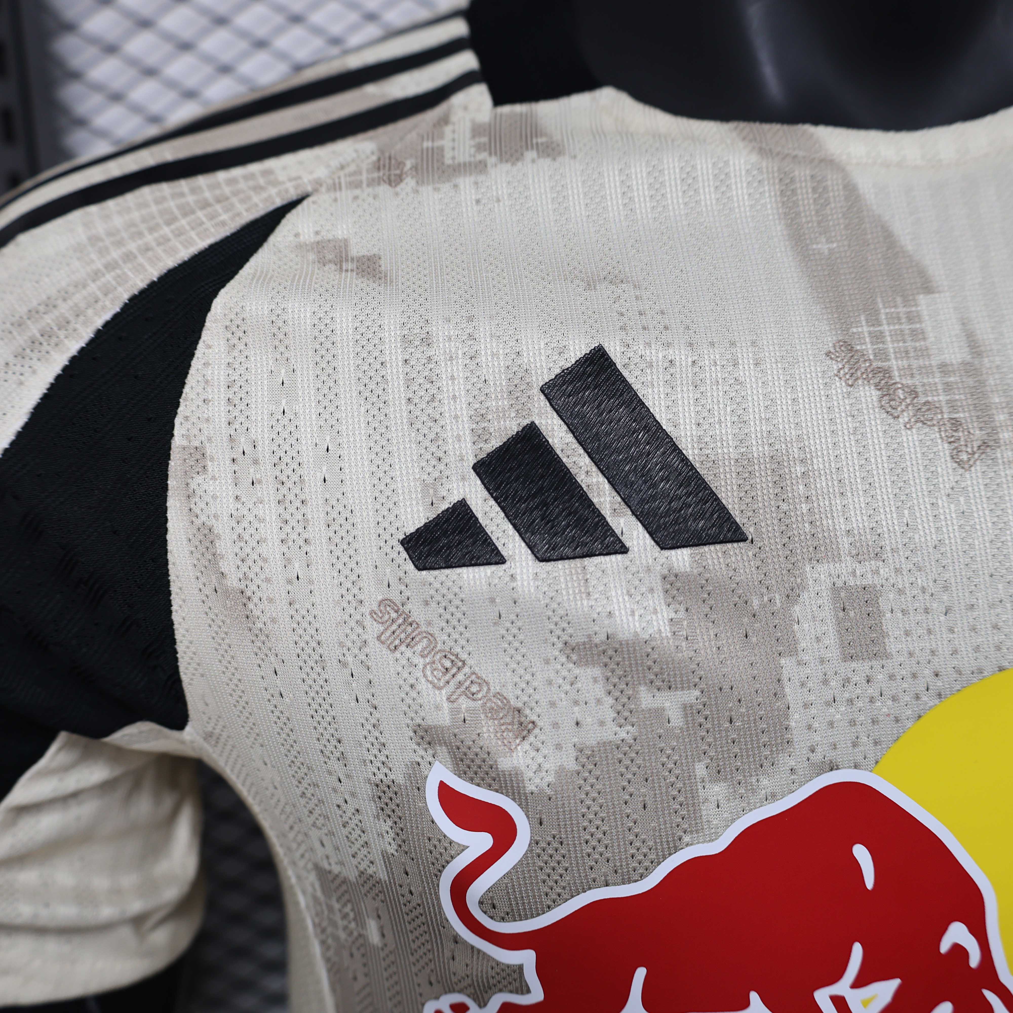 2025-2026 Player Version Leipzig Away Football Jersey 1:1 Thai quality