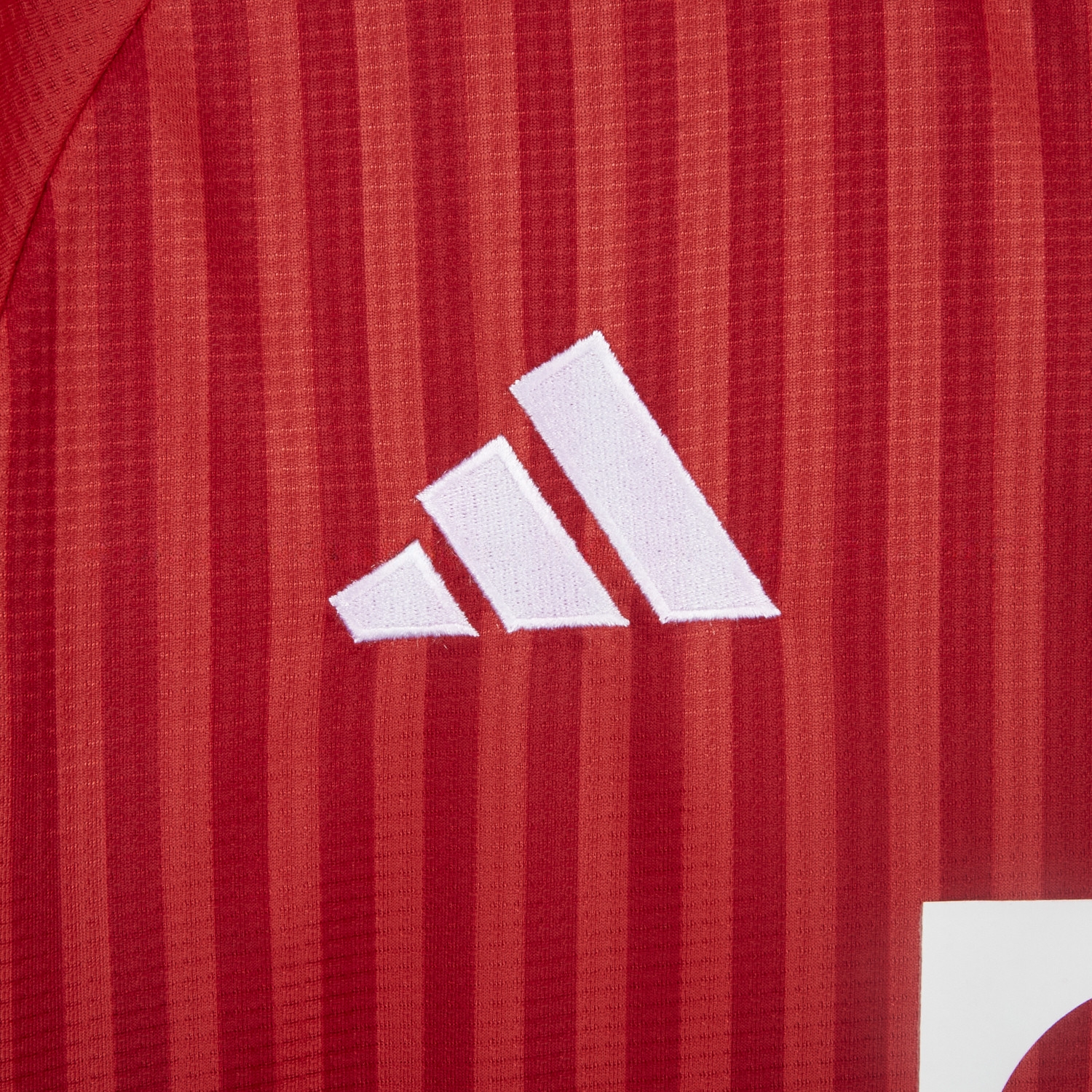 Bayern Munich 26-27 Home Red Jersey - Fans Version - UnitedFutballJersey